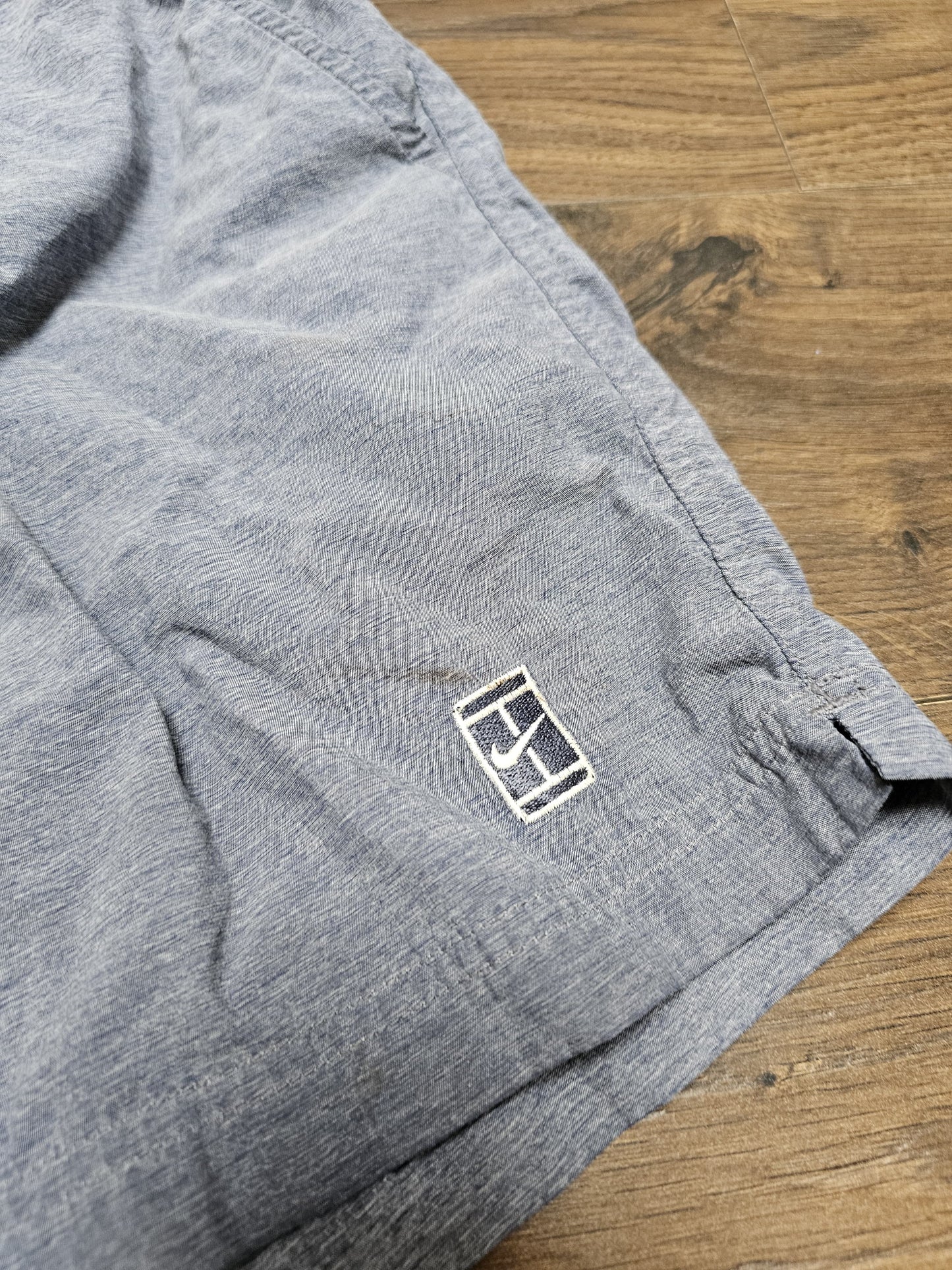 Nike Vintage Y2K 2000s Activewear/Casual/Swim Grey Shorts - M/Medium