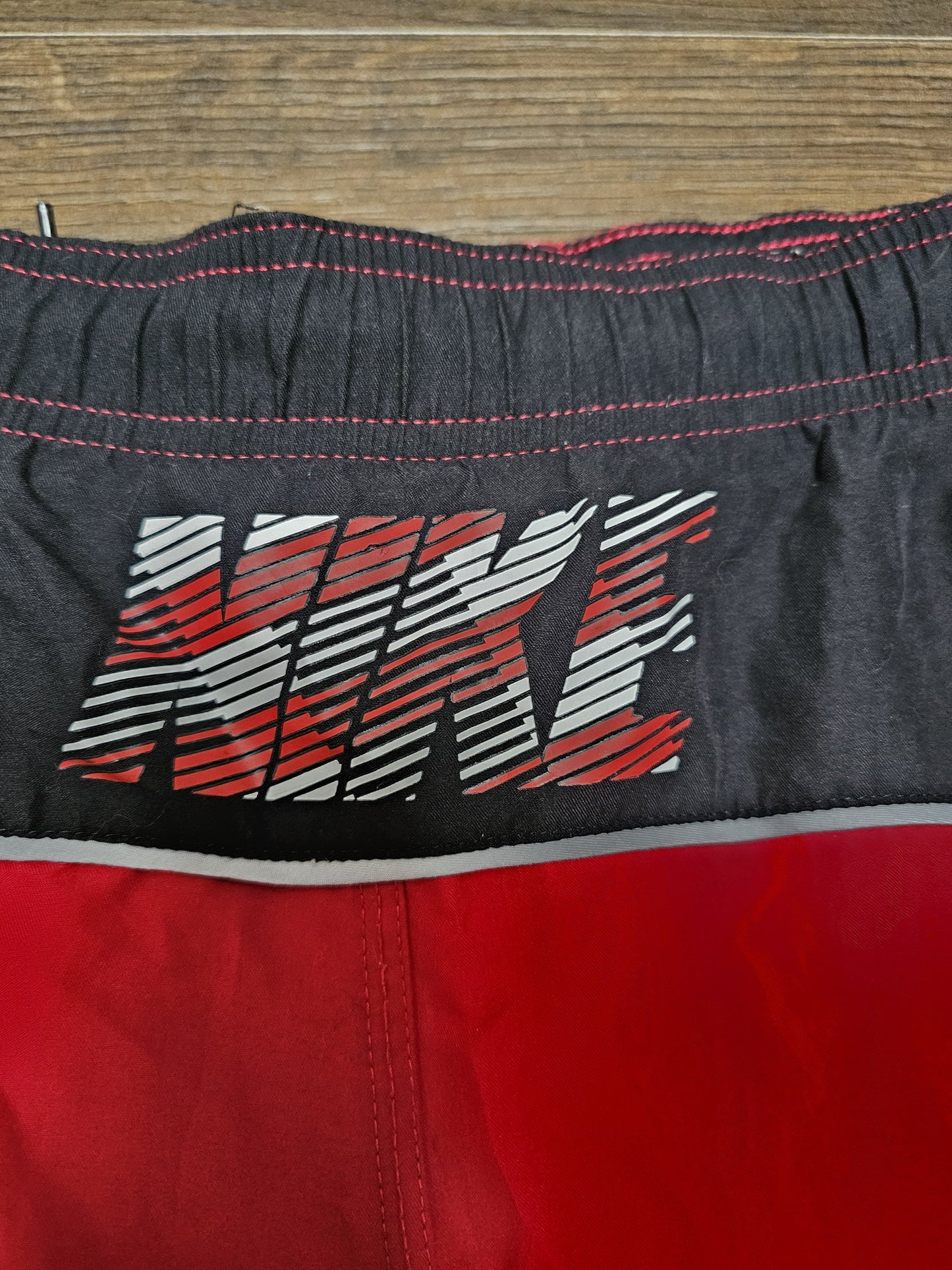 Nike Vintage Activewear/Casual/Swim Red Black Shorts - XXL/2XL/Extra Extra Large