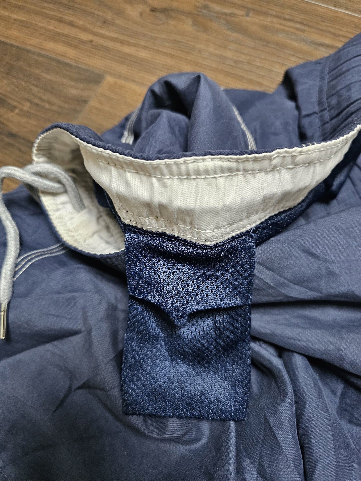 Nike Activewear/Casual/Swim Navy Shorts - S/Small