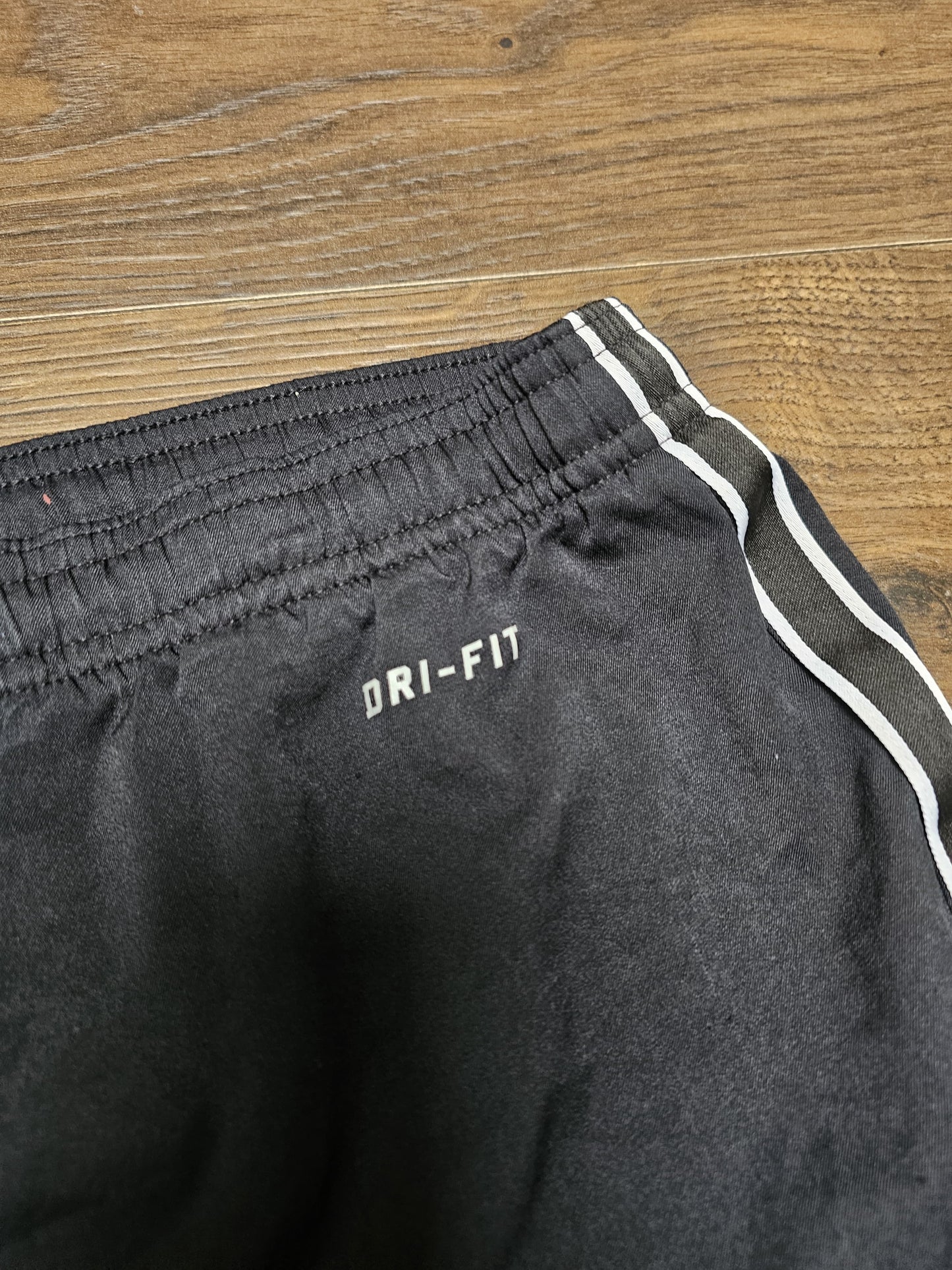 Nike Dri-FitActivewear/Casual/Work Black Shorts - XL/Extra Large
