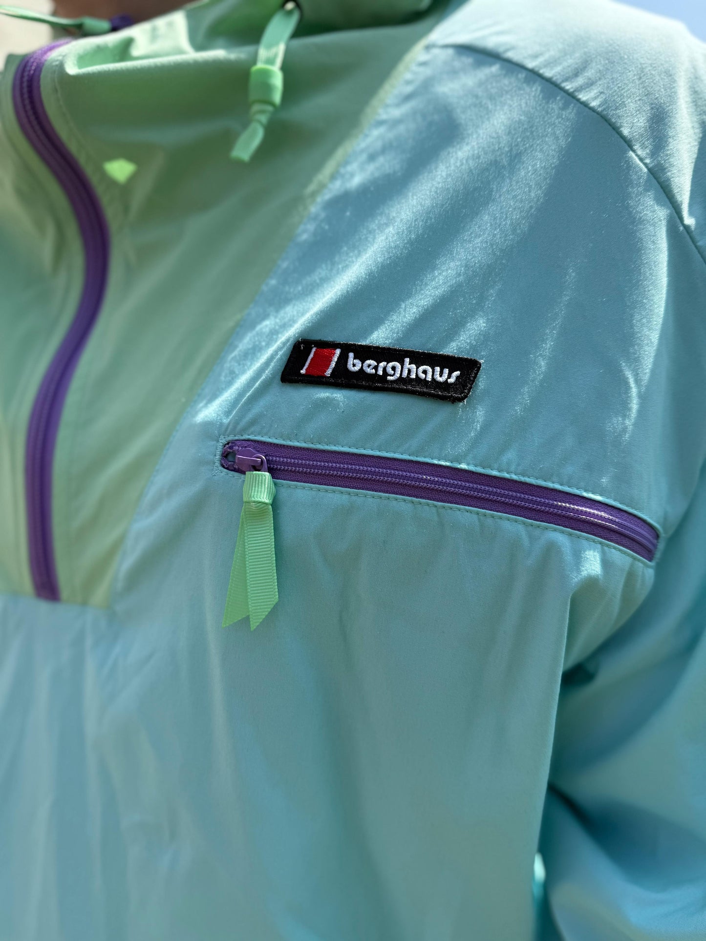 Berghaus Unisex Wind Shirt 90 1/2 Zip Hooded Jacket - M/Medium