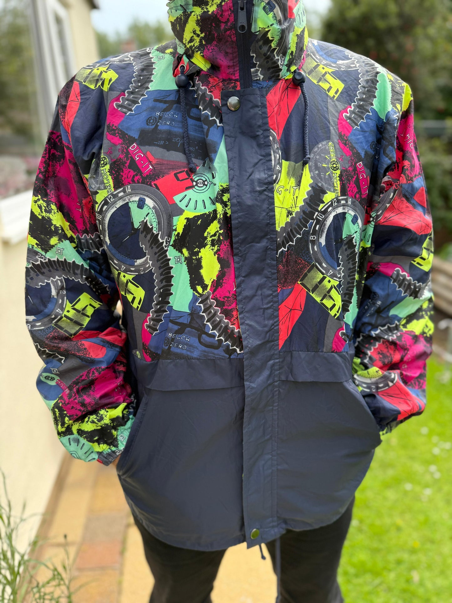 Awesome Vintage Retro Packable Full Zip Windbreaker Time Watch Clock Jacket - L/Large