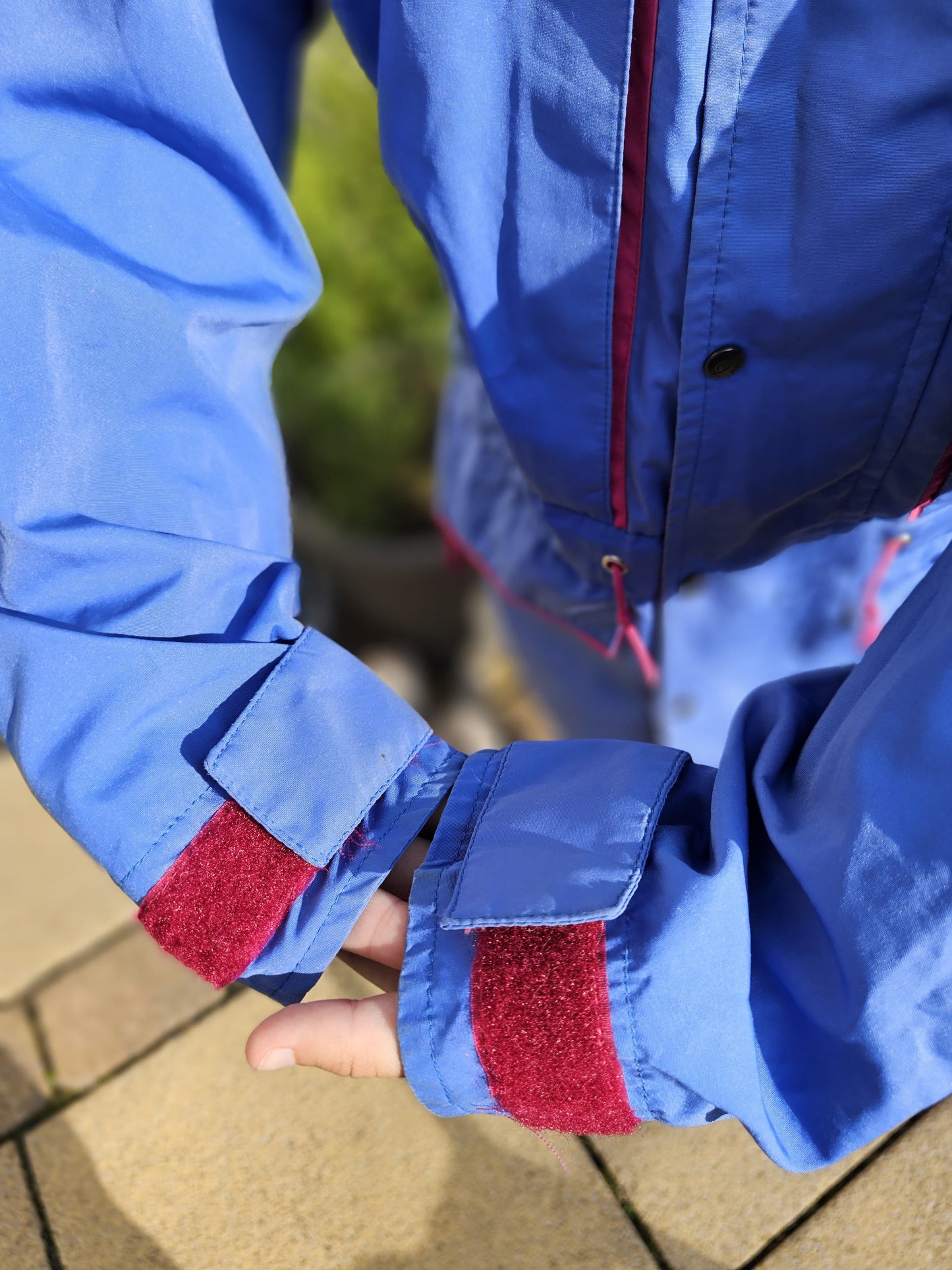 Vintage Berghaus Gemini LTS Blue/Pink Full Zip Windbreaker 90s Coat/Jacket - Size 36