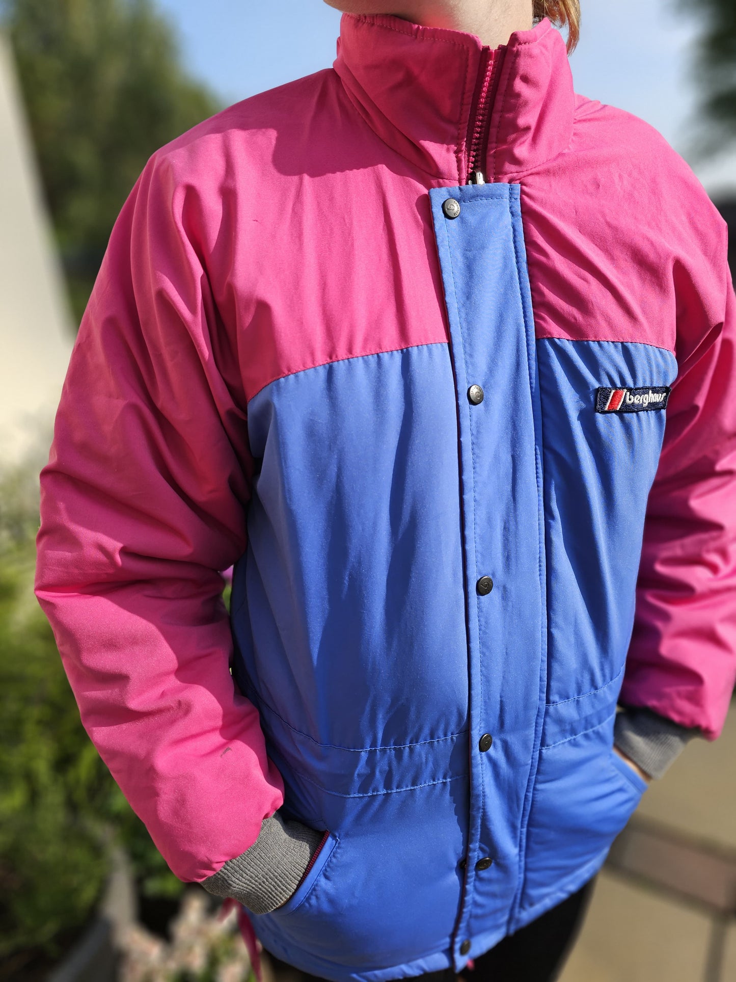 Vintage Berghaus Neidhart Gemini LTS Blue/Pink Full Zip Windbreaker 90s Coat/Jacket - Size 36