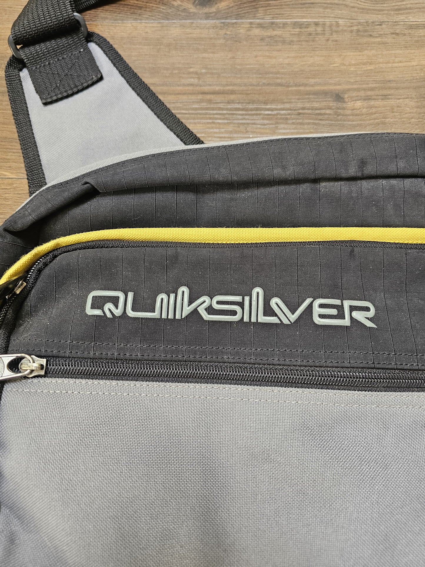 Y2K Quiksilver Messenger Shoulder Laptop Style One Strap Bag/Backpack