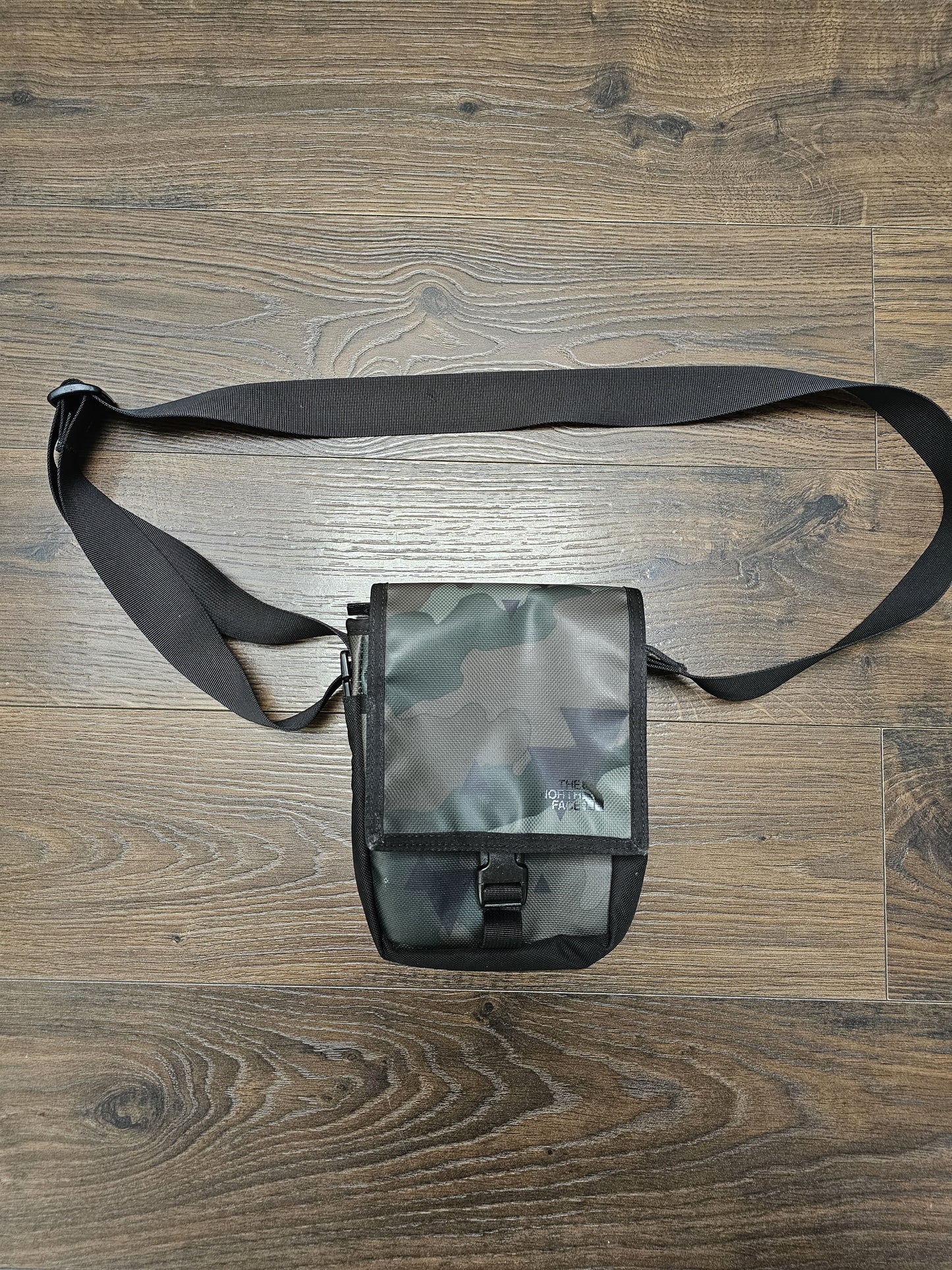 The North Face Bardu Utility Man Bag/Shoulder Bag/Cross Body/Chest Pack/Belt Bag/Festival/Holiday