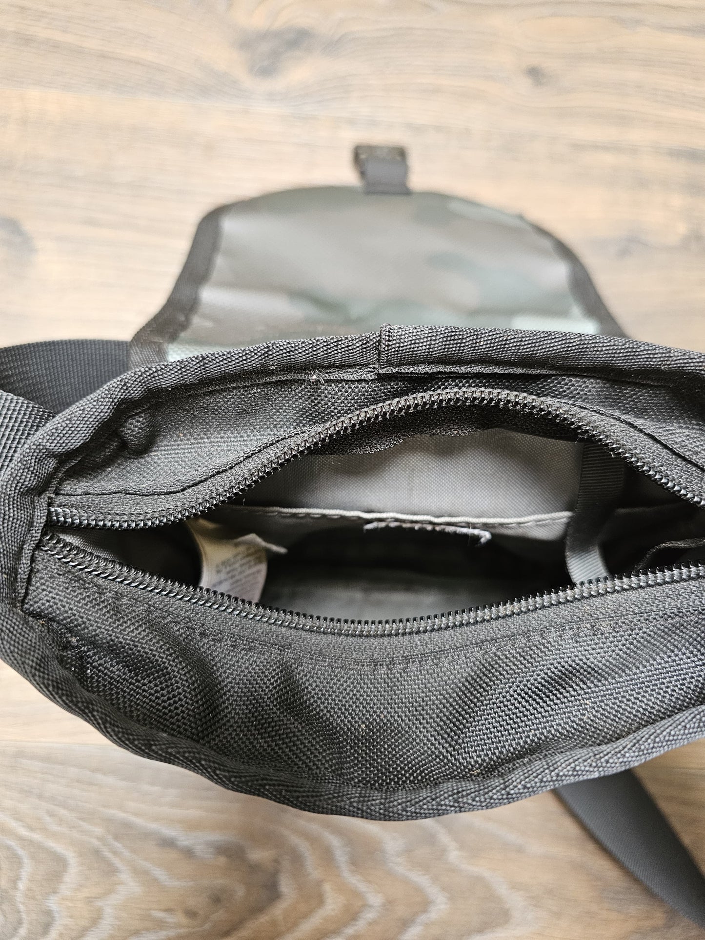 The North Face Bardu Utility Man Bag/Shoulder Bag/Cross Body/Chest Pack/Belt Bag/Festival/Holiday