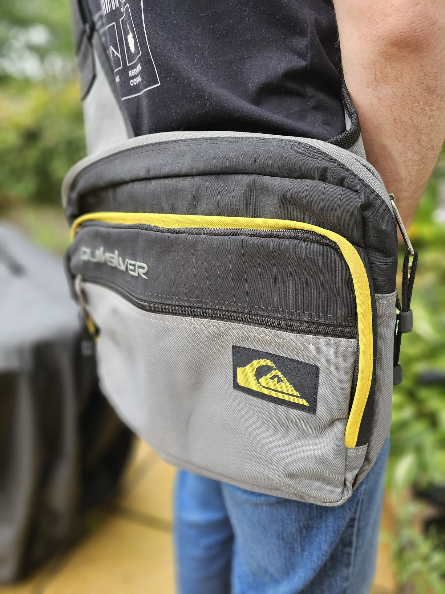 Y2K Quiksilver Messenger Shoulder Laptop Style One Strap Bag/Backpack