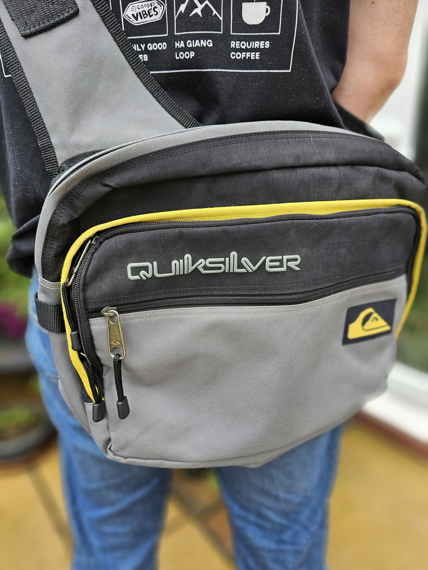 Y2K Quiksilver Messenger Shoulder Laptop Style One Strap Bag/Backpack