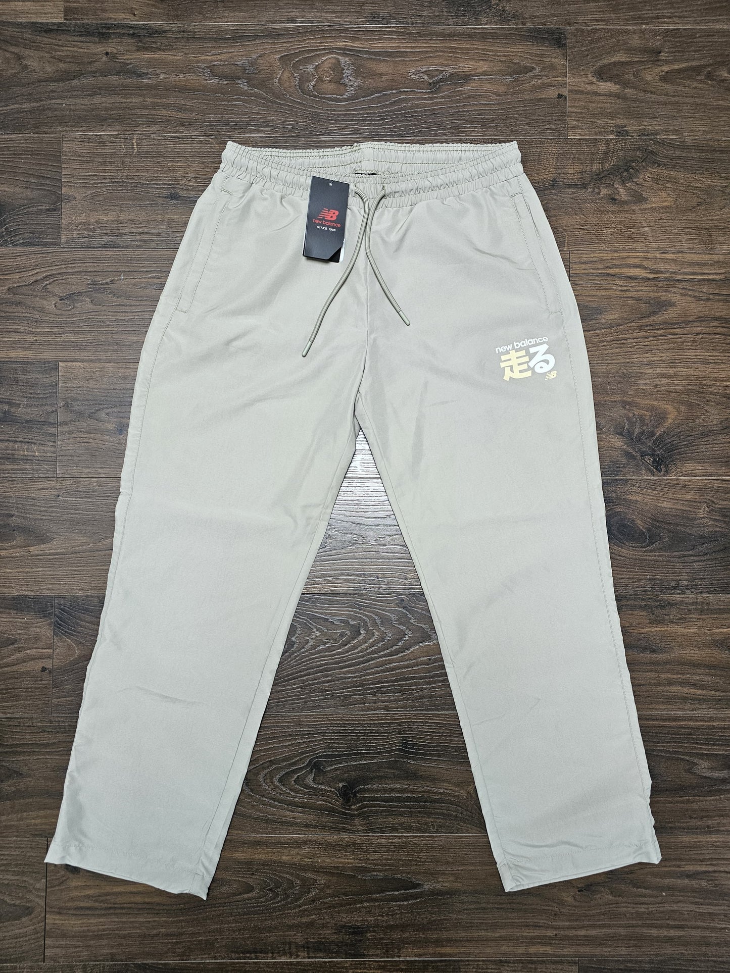 New Balance Pale Green Track Suit Bottoms/Run Pant - M/Medium/32/28