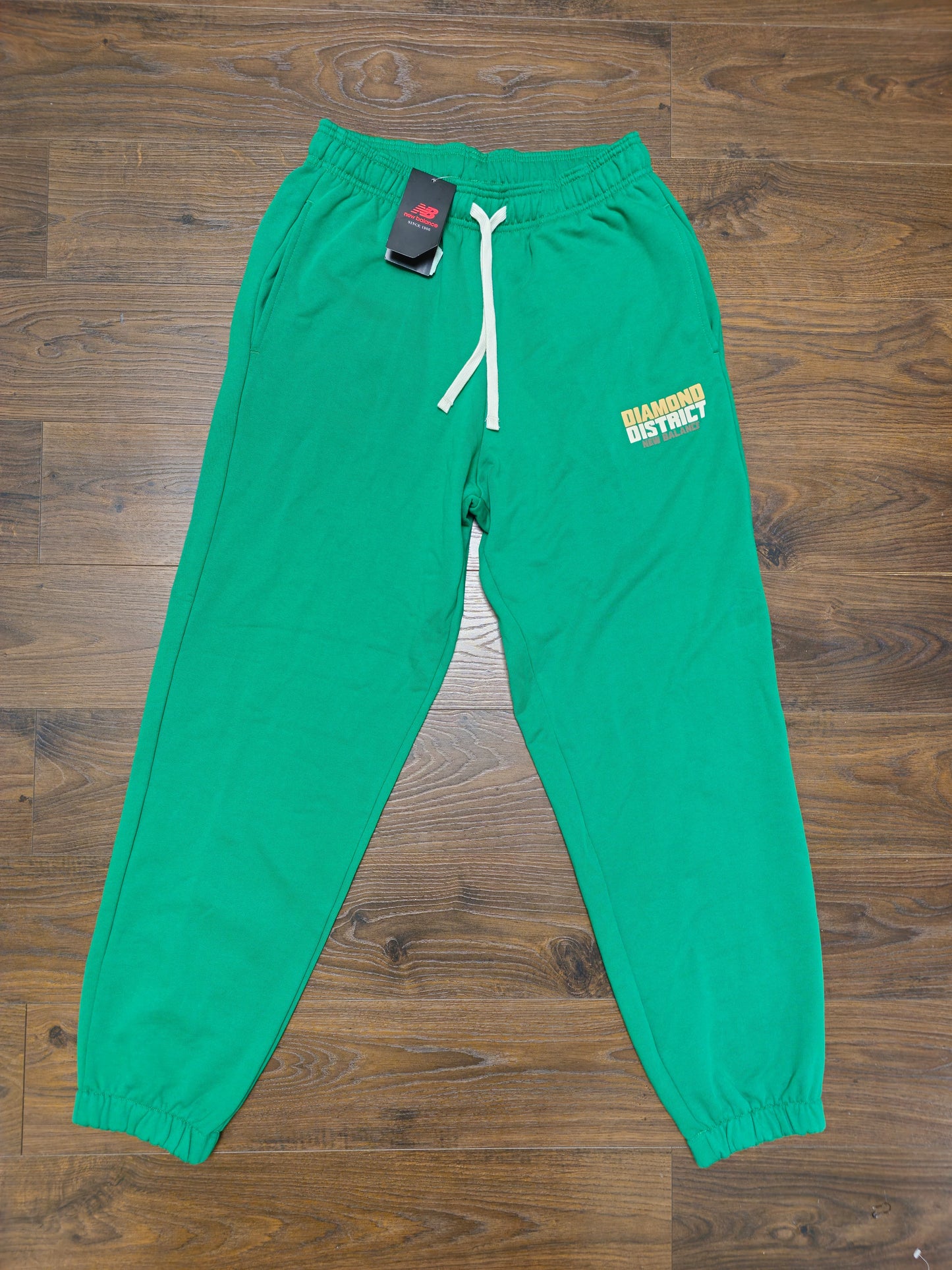 New Balance NB X Diamond District Green Joggers/Sweat Pants - M/Medium- RRP -£70