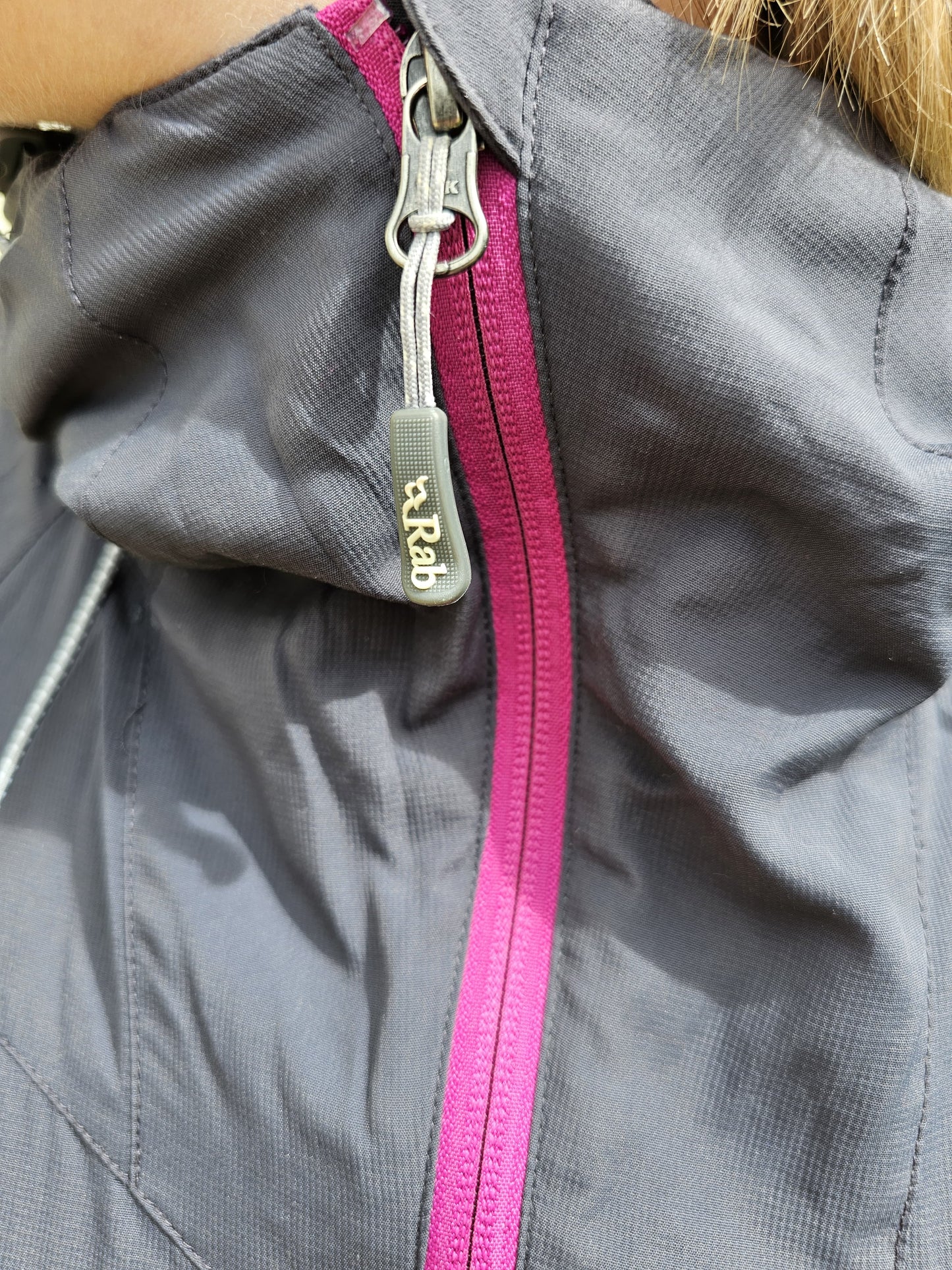 Rab Vapour-Rise Pertex Equilibrium Full Zip Hooded Soft Shell Jacket - UK 8