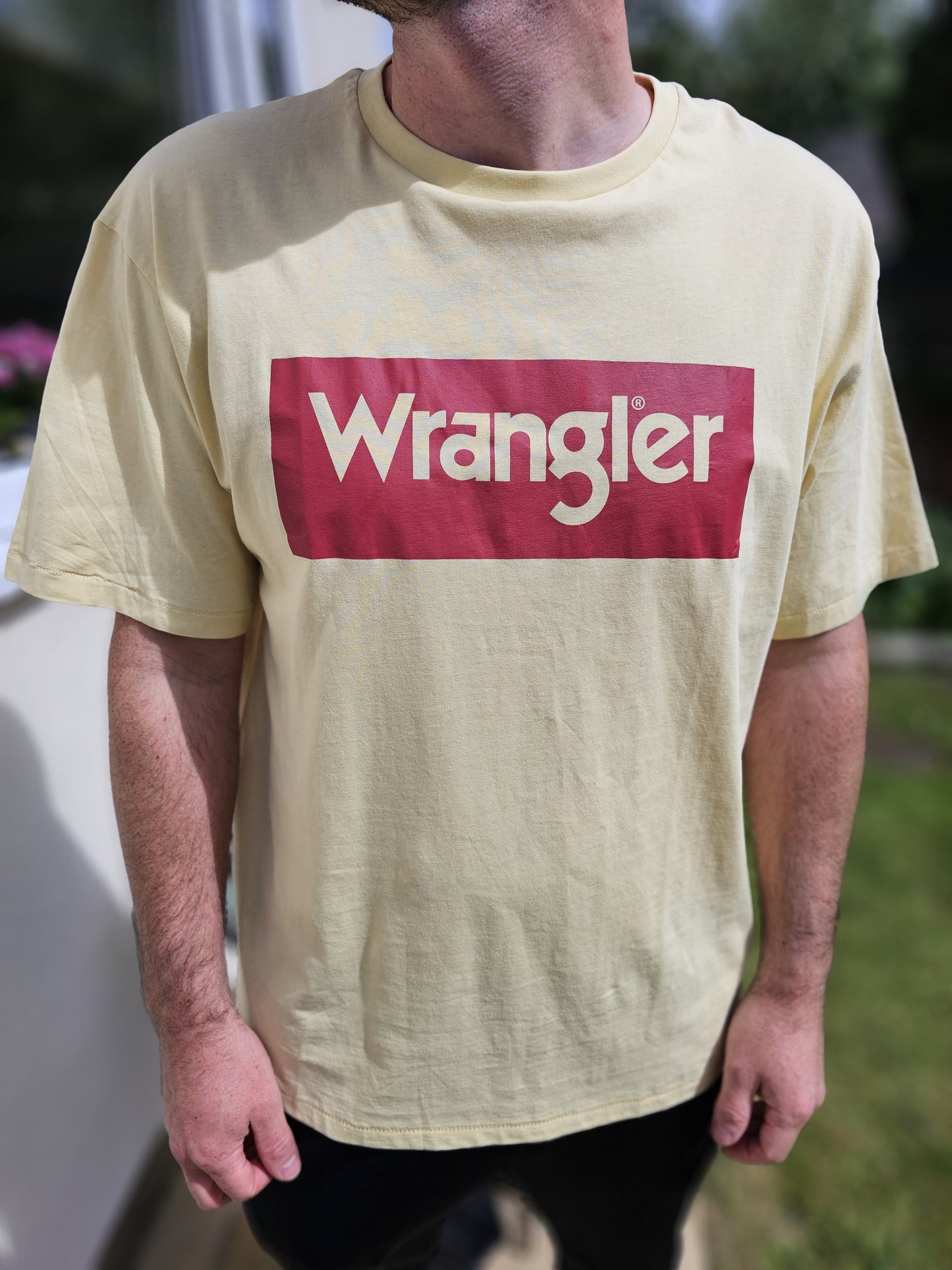 Brand New Wrangler Big Spellout Print Yellow Short Sleeve T-Shirt - XXL/3XL