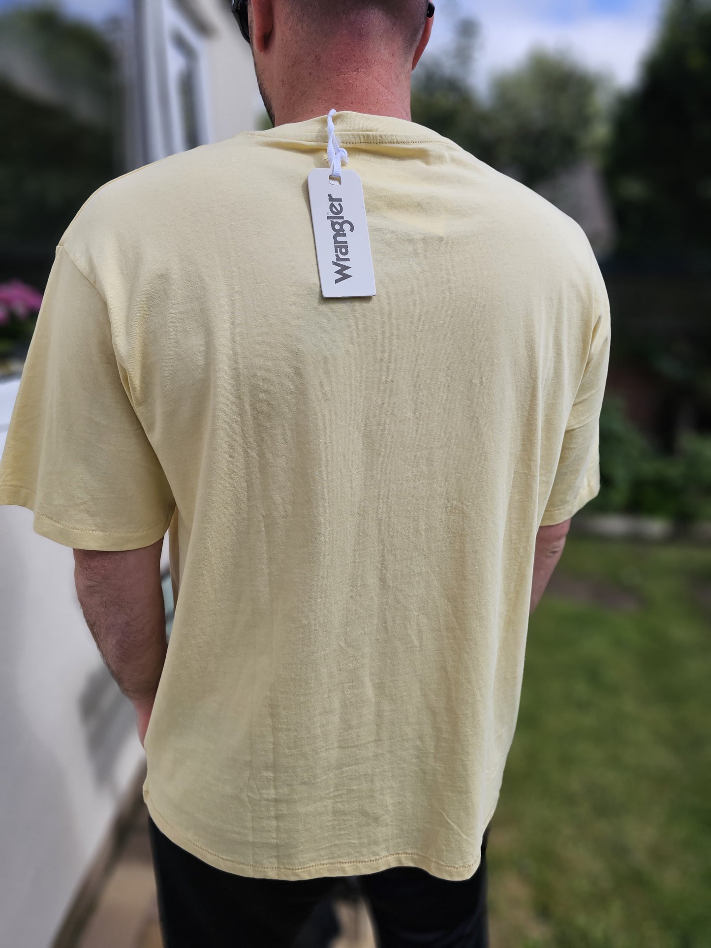 Brand New Wrangler Big Spellout Print Yellow Short Sleeve T-Shirt - XXL/3XL