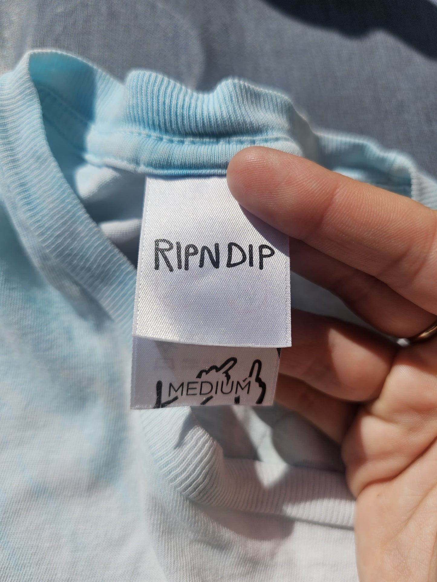 Ripndip Unisex Short Sleeve 'Lying Cat' Big Print Short Sleeve T-Shirt - M/Medium