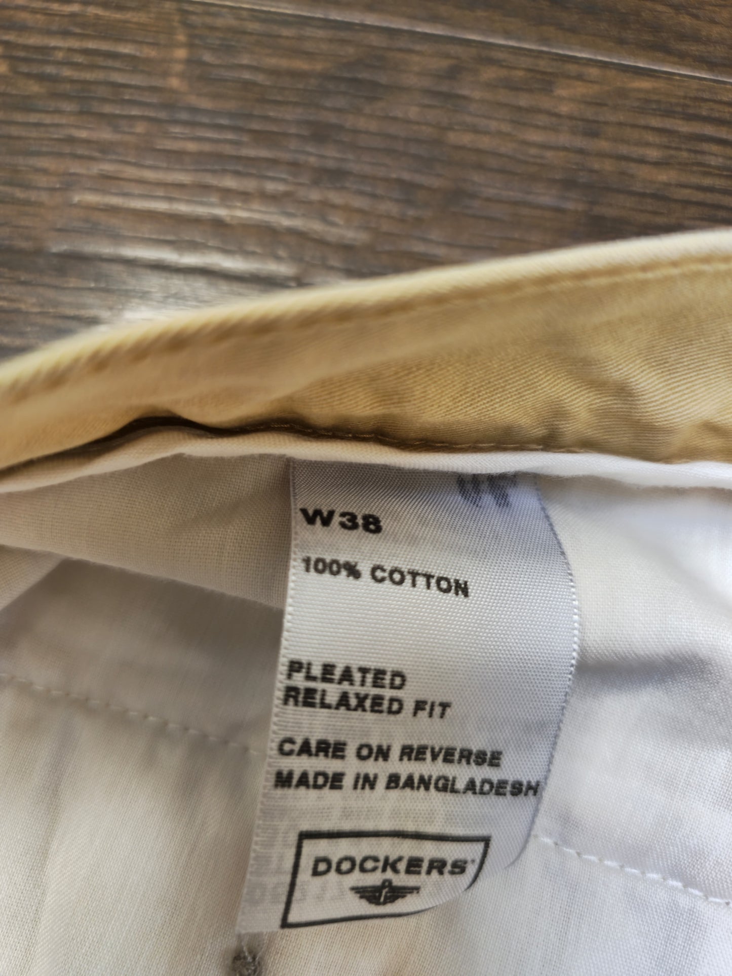 Men’s Cream/Beige Dockers Chino Shorts - W38 – Smart Casual Cotton Summer Shorts
