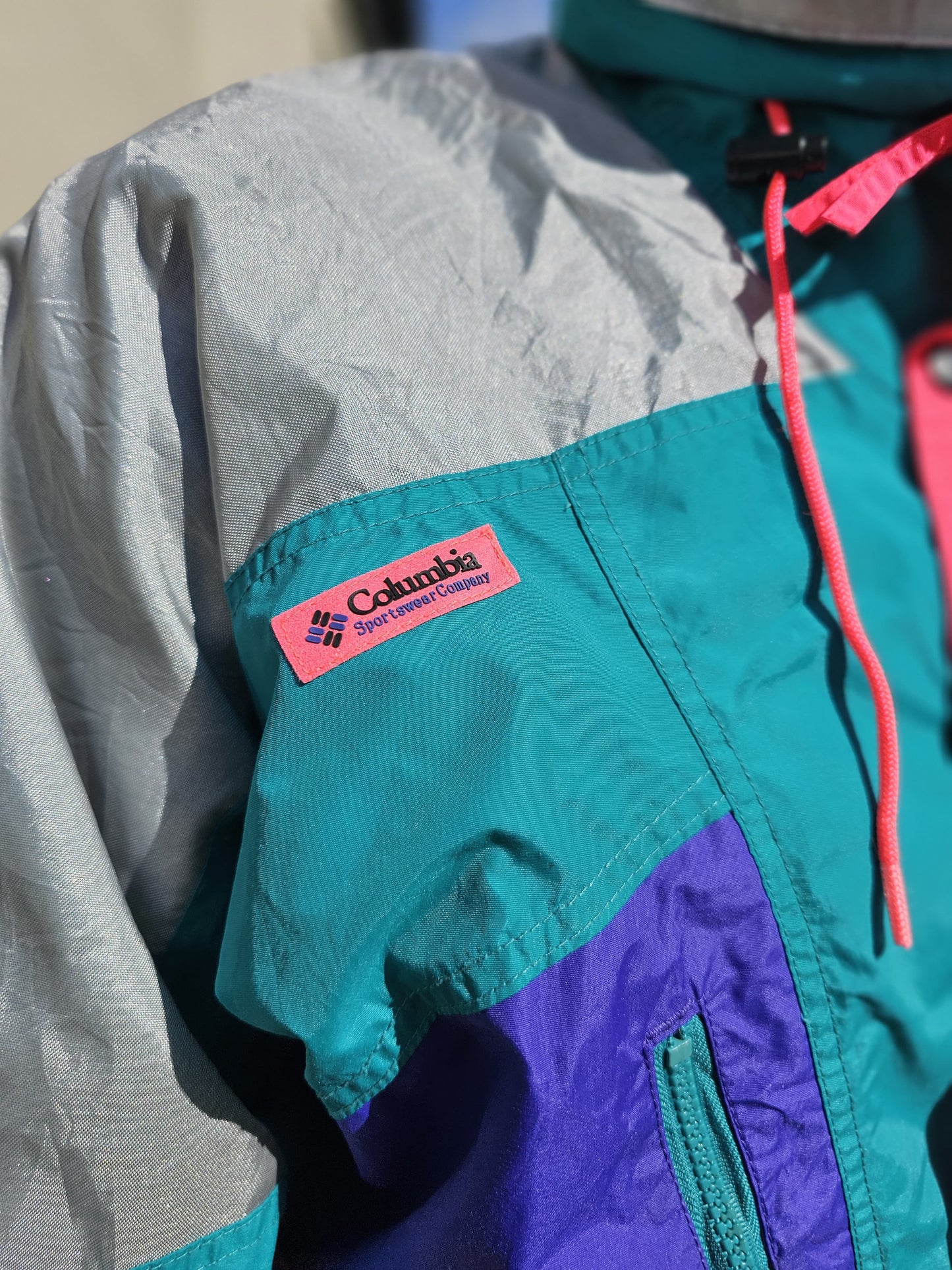 Rare 90's Vintage Columbia Windbreaker/Rain Coat/Jacket - M/Medium