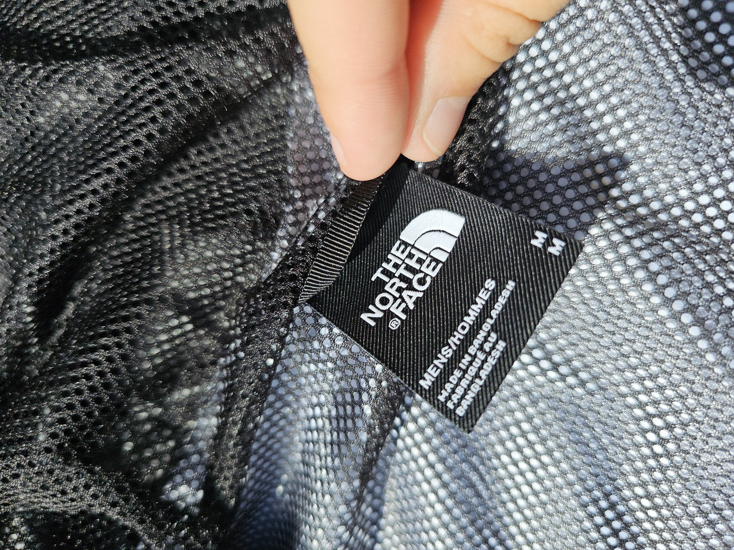 The North Face 1/2 Zip Hooded Pullover Black/White Windbreaker Jacket - M/Medium