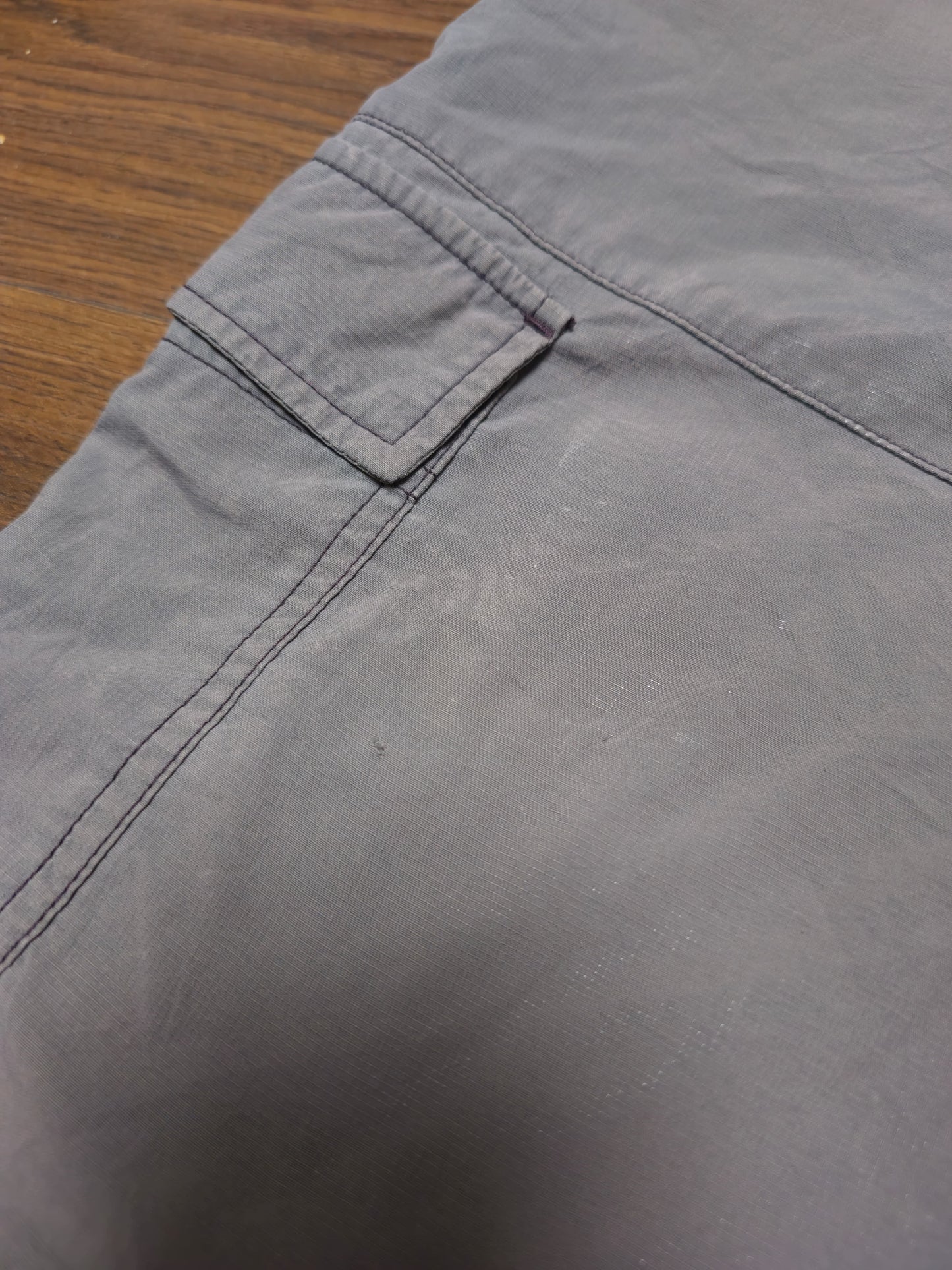 Columbia Omni-Shade Washed Grey Activewear Hiking Sports Cargos Shorts - W38/L9
