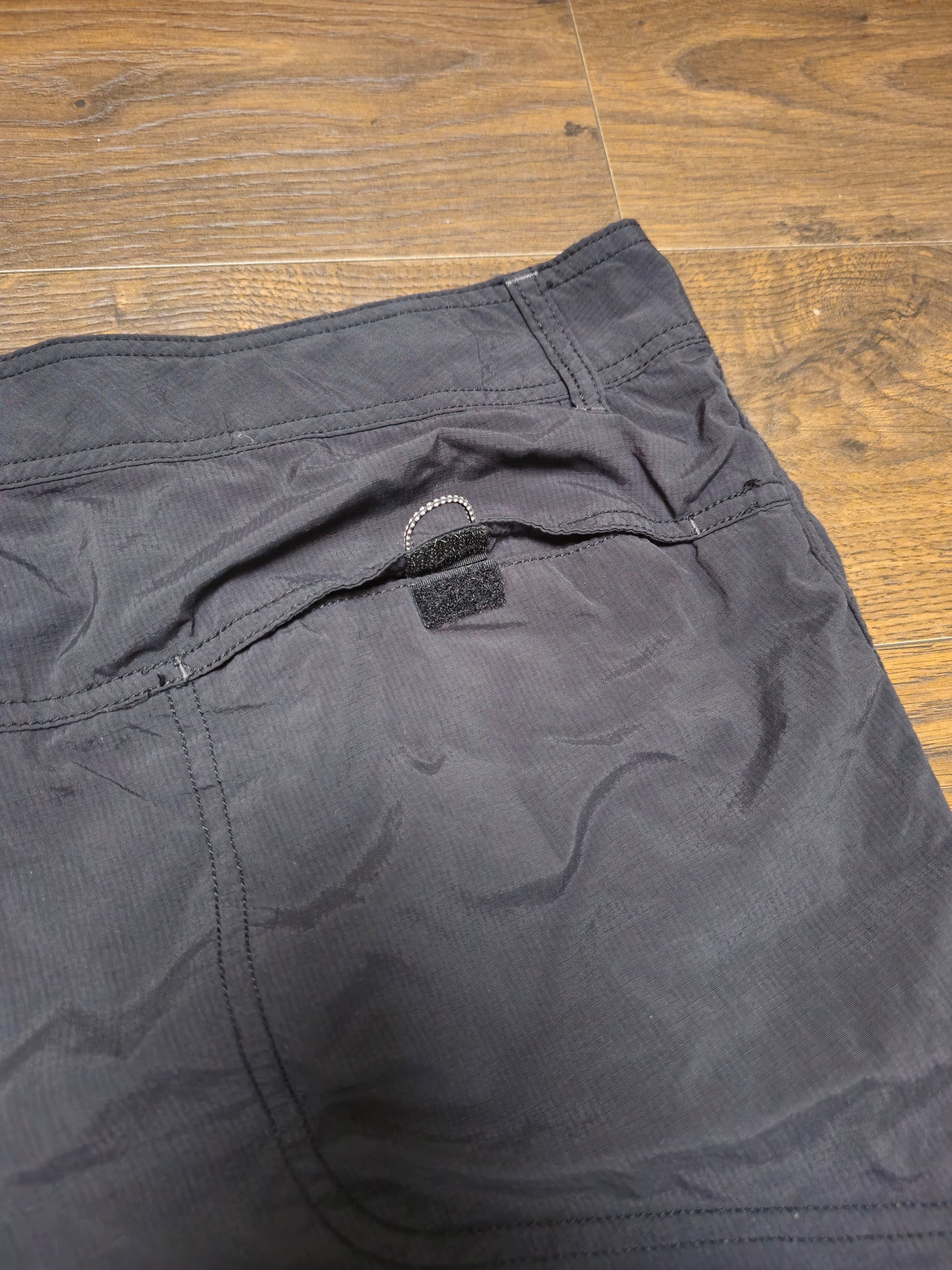 Columbia Omni-Shade Black Walking Pants/Trousers - 16 Regular/W39/L30