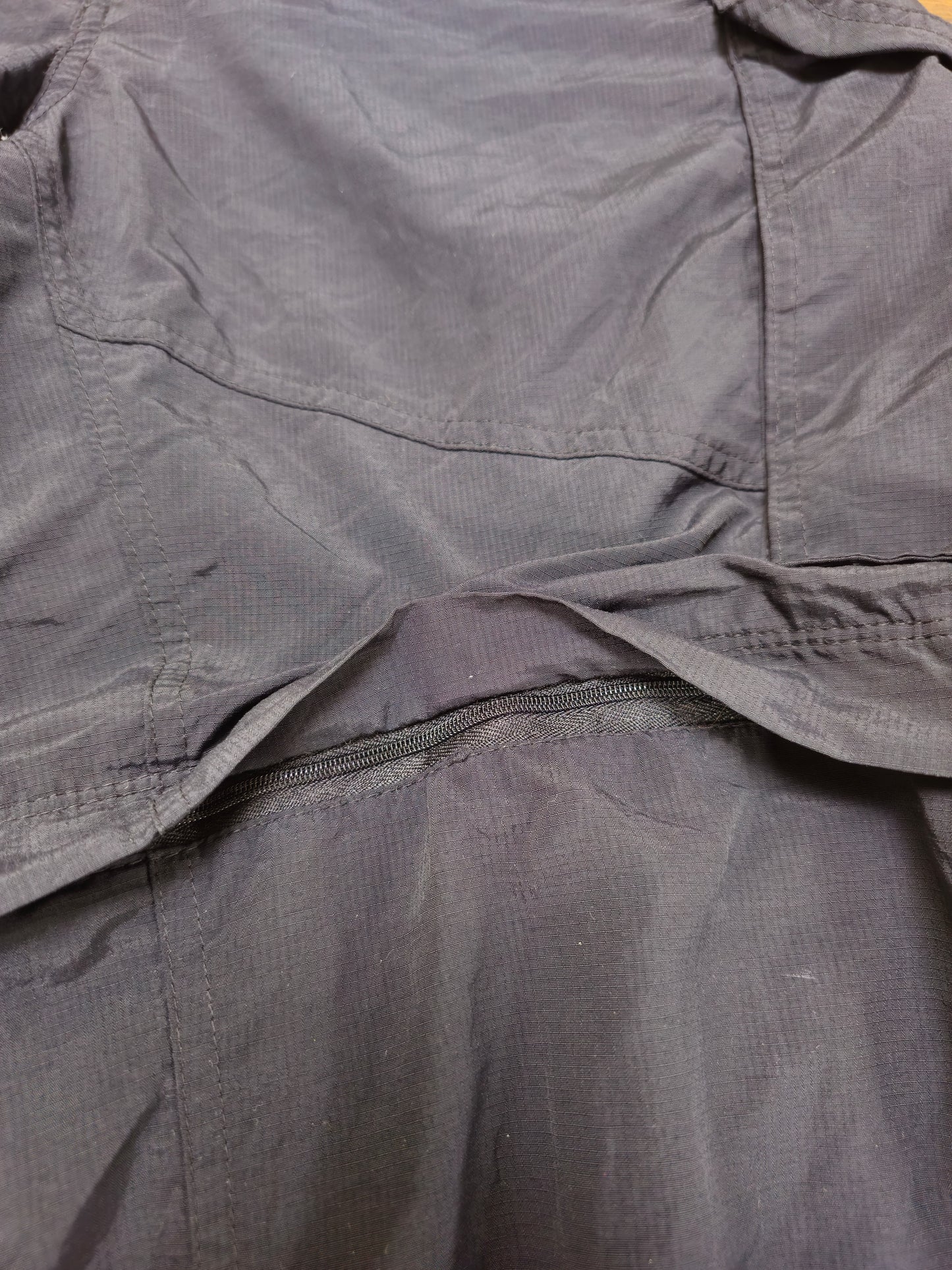 Mens Columbia Black Cut Off Hiking/Walking Cargo Trousers/Shorts - W38/L34