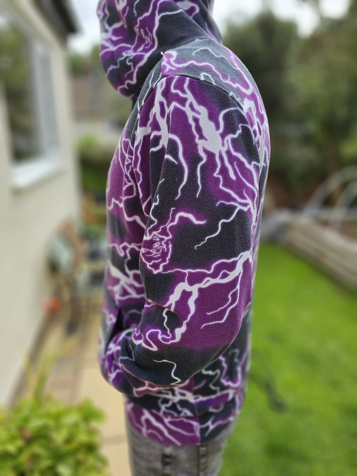 Awesome RipnDip Lightning Pullover Purple/Black Hoodie - M/Medium