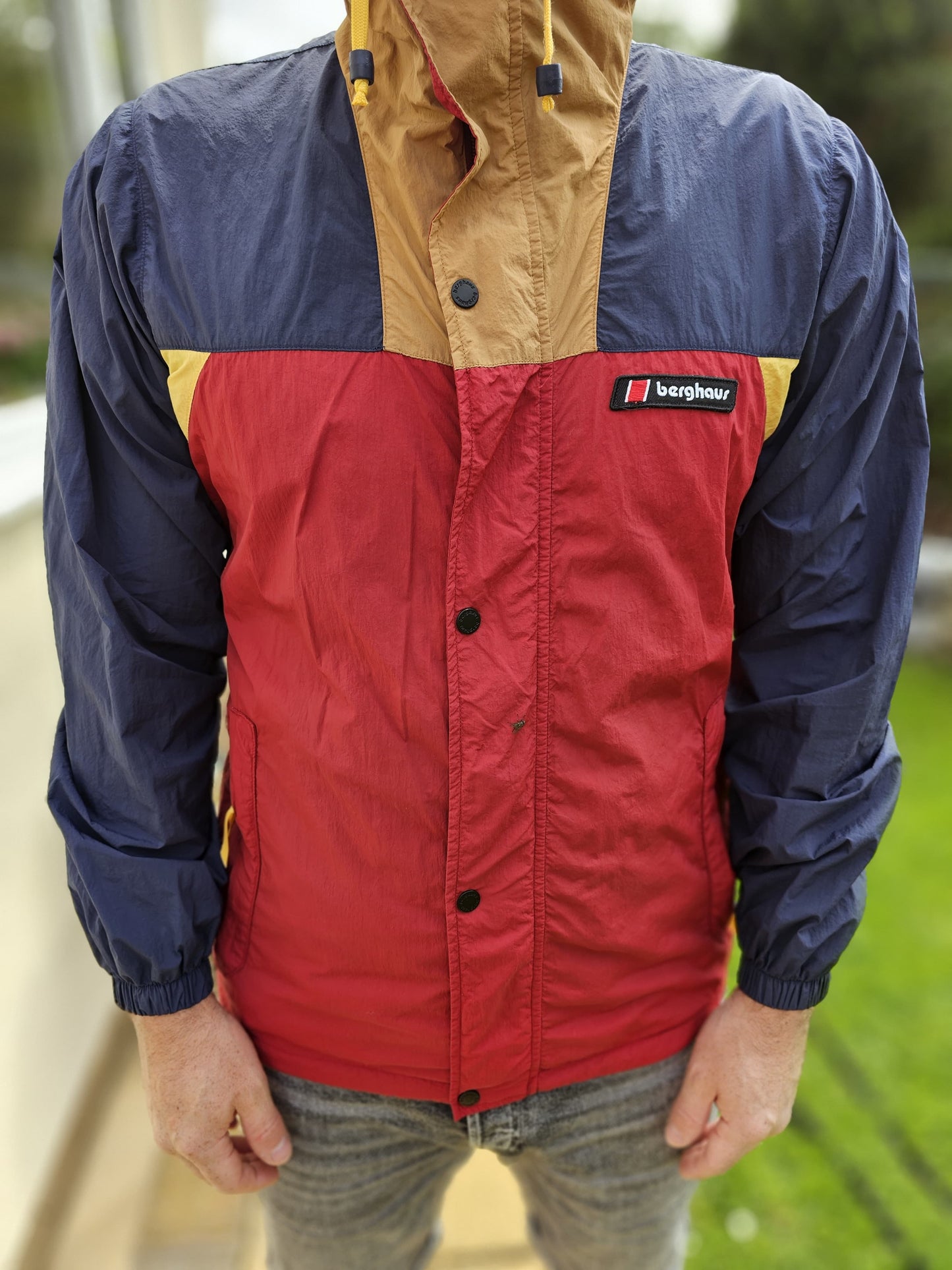 Berghaus Unisex Windbreaker 21 Full Zip Jacket - M/Medium