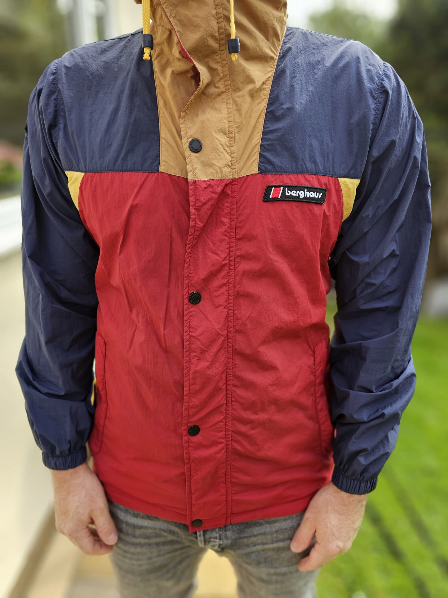 Berghaus Unisex Windbreaker 21 Full Zip Jacket - M/Medium