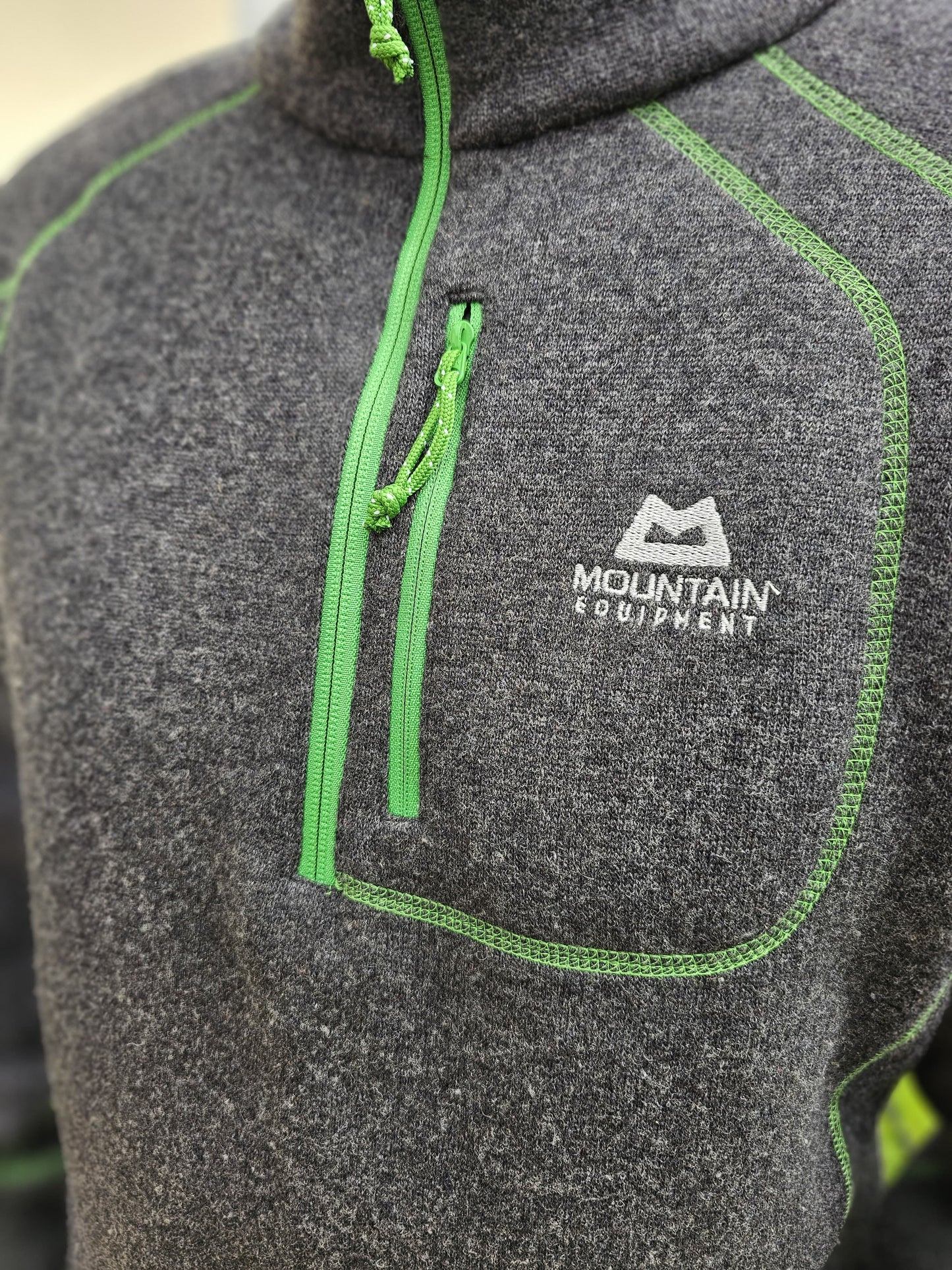 Men's Mountain Equipment Chamonix Zip Sweater/Jumper - Grey/Green - L/Large