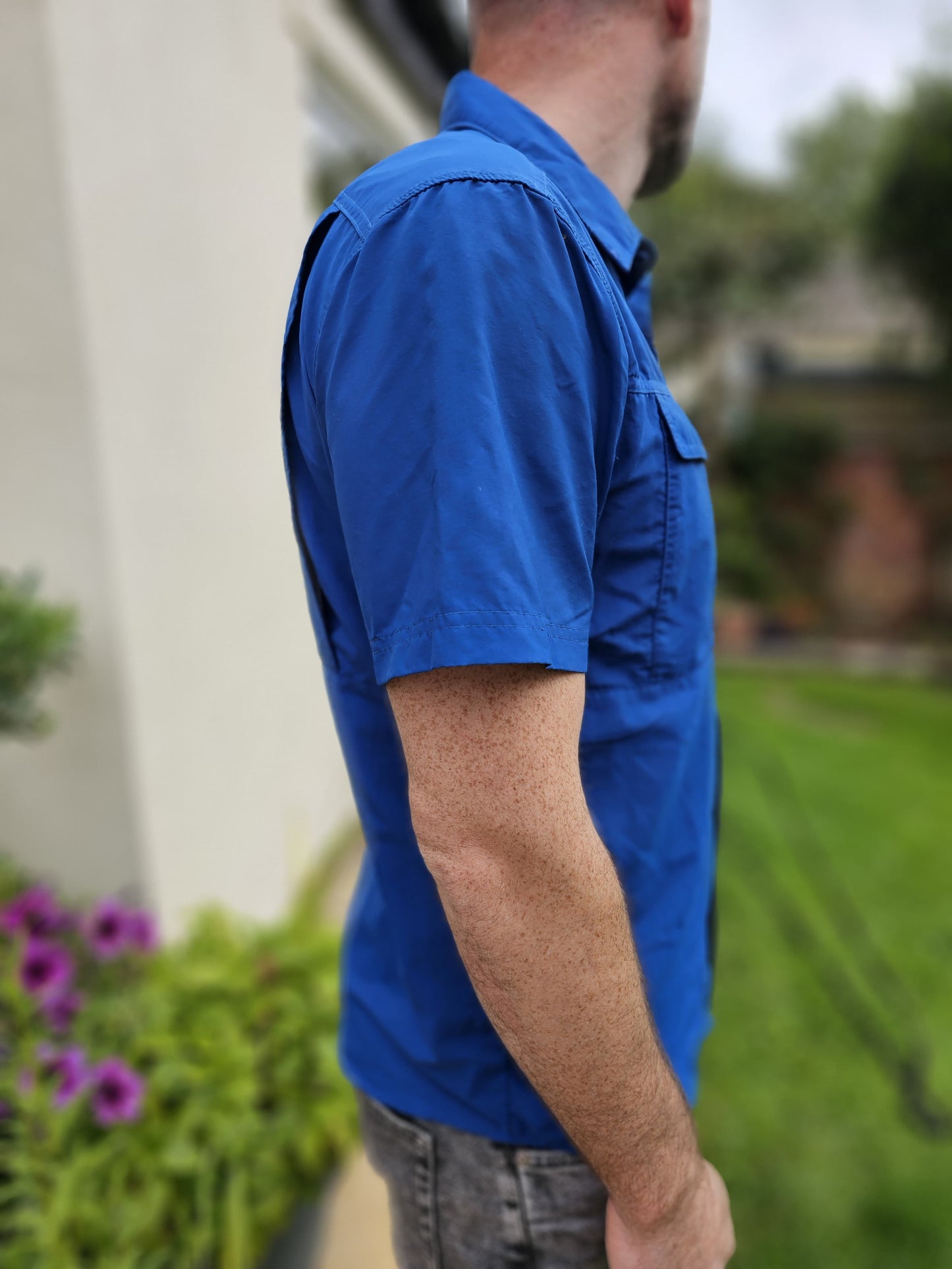 Columbia Technical/Utility Short Sleeve Hiking/Fishing Blue Shirt - M/Medium