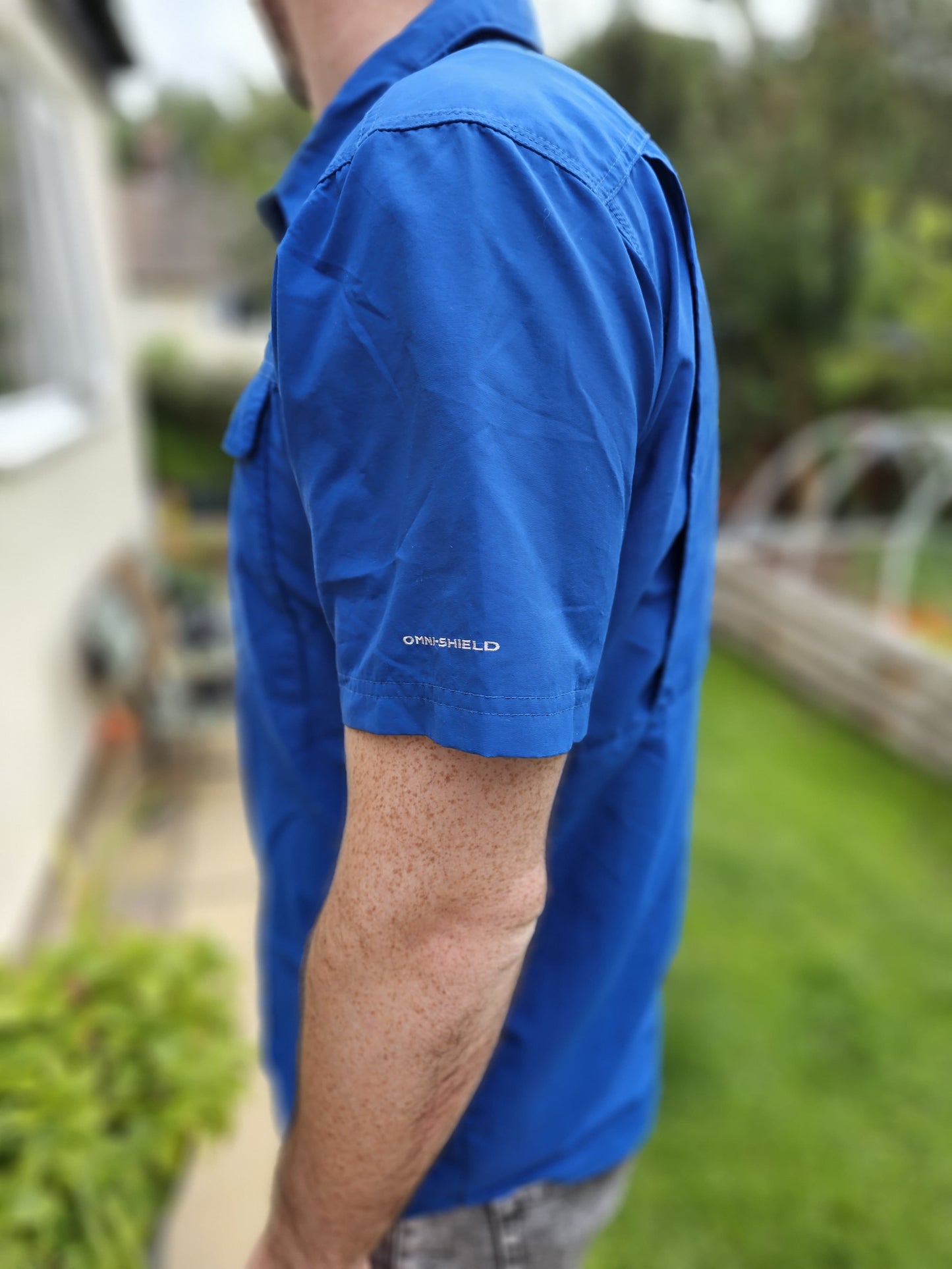 Columbia Technical/Utility Short Sleeve Hiking/Fishing Blue Shirt - M/Medium