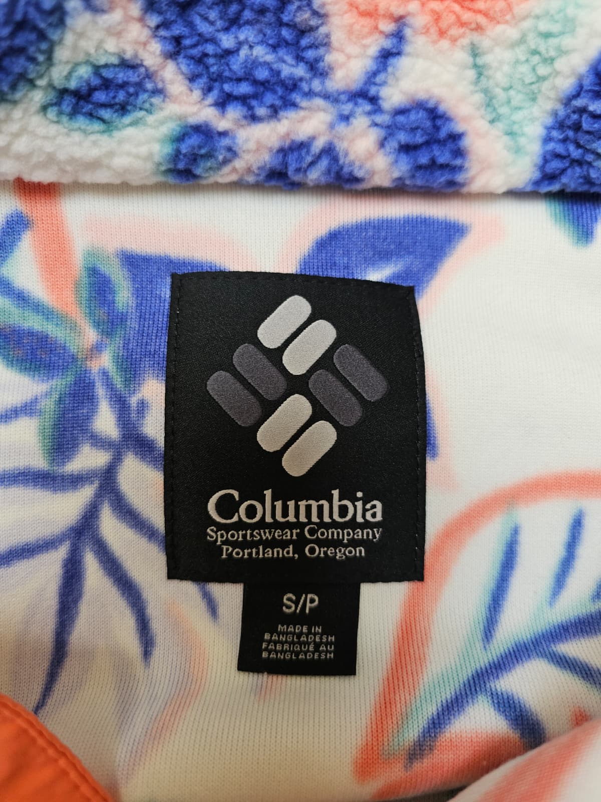 Columbia Snap Button Pullover Snap Button Pattern Fleece Jumper - NWT - Hike Walk Casual Layer