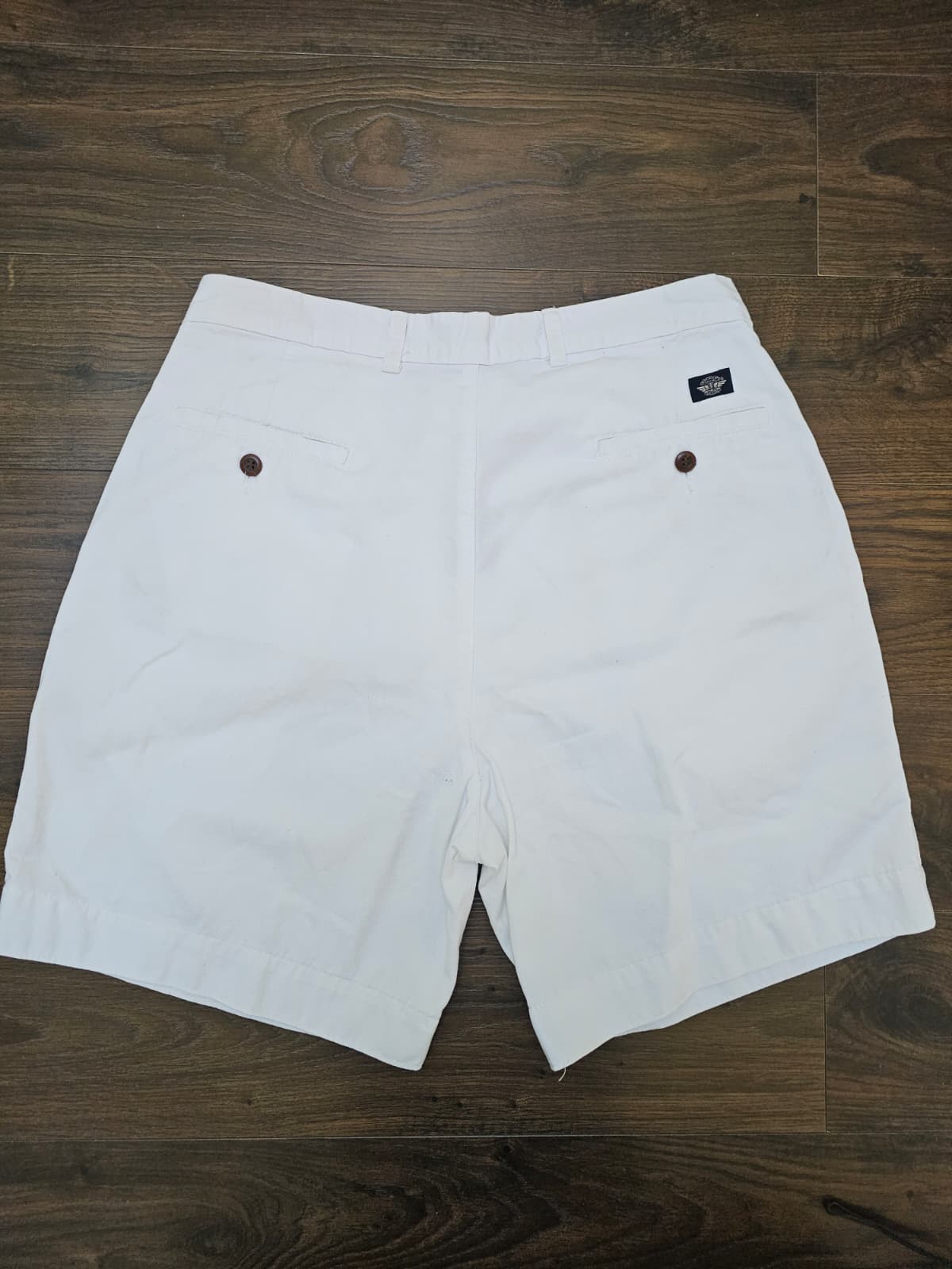 Men’s White Dockers Chino Shorts - W37/L7