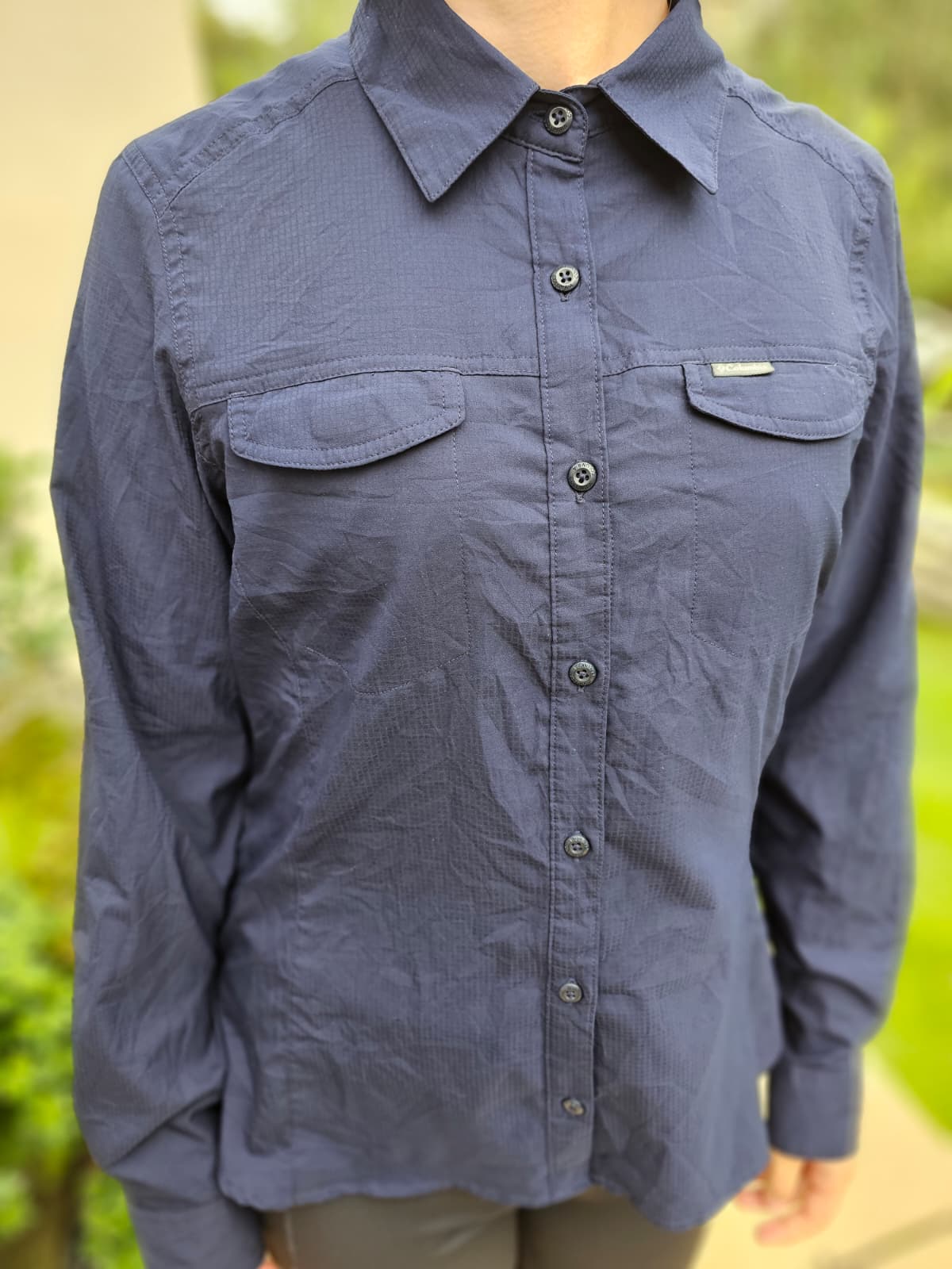Womens Columbia Omni Shade Navy Button Up Long Sleeve Technical Shirt - M/Medium/10