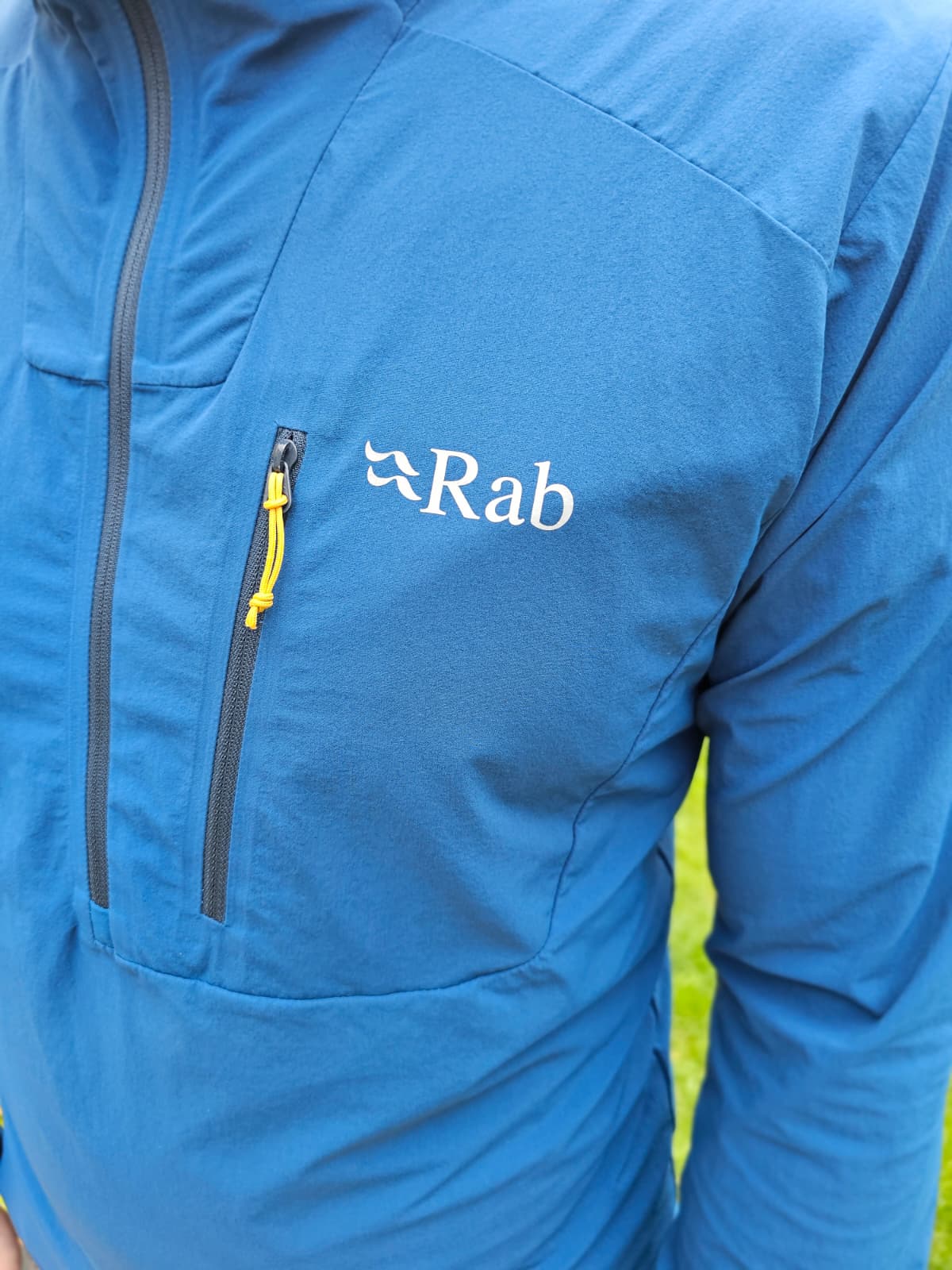 Rab Borealis Blue Soft Shell Style 1/2 Zip Hooded Climbing Pull Over - M/Medium