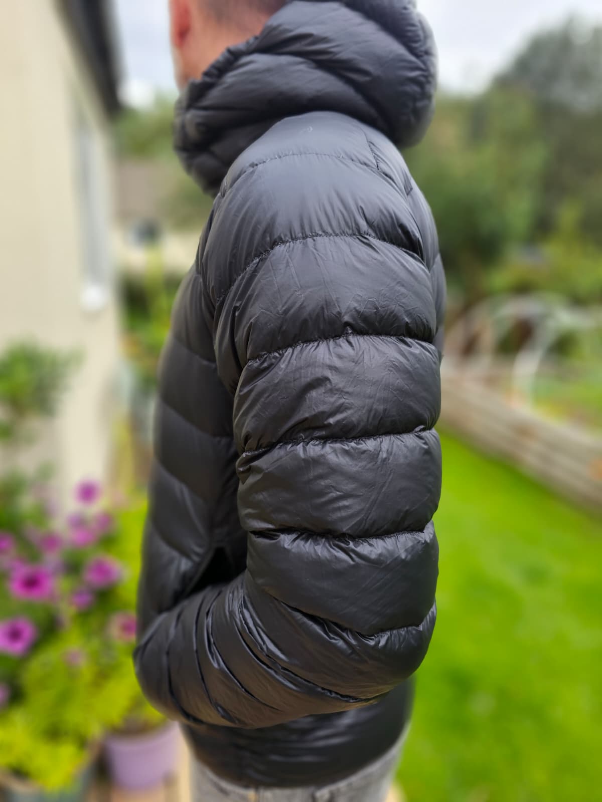 Mens Montane Black Full Zip Packable Hooded Insulated Pertex Quantam Down Jacket - M/Medium