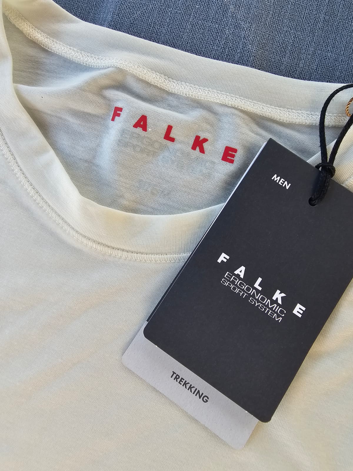 Mens FALKE White Short Sleeve Printed Trekking Merino Wool T-Shirt - M/Medium