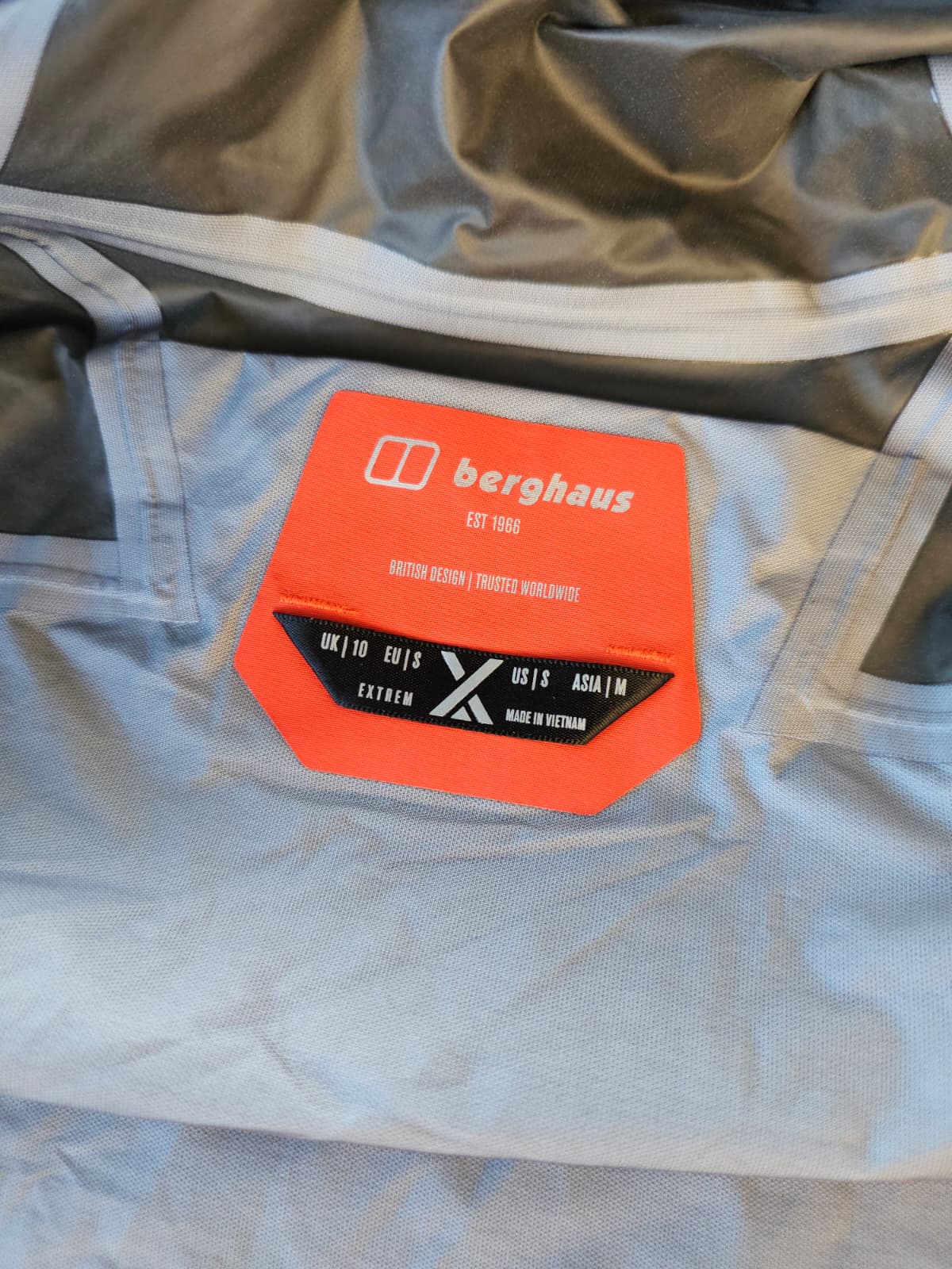 Berghaus Changtse Xtrem Activewear Full Zip Hooded Gore-Tex Technical Jacket - UK 10