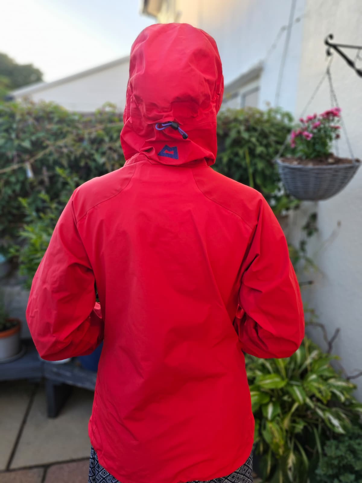 Womens Mountain Equipment Manaslu Gore-Tex PRO 3L Full Zip Hooded Waterproof Jacket - UK 12