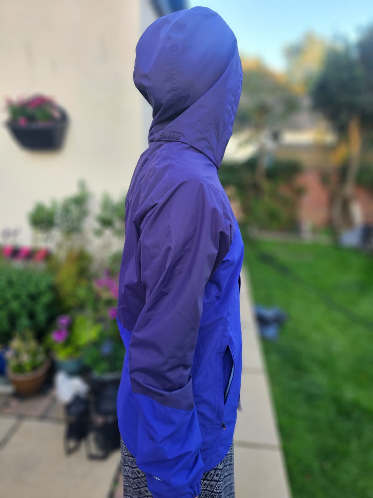 Berghaus Hydroshell Full Zip Hooded Waterproof Coat/Jacket - UK 12
