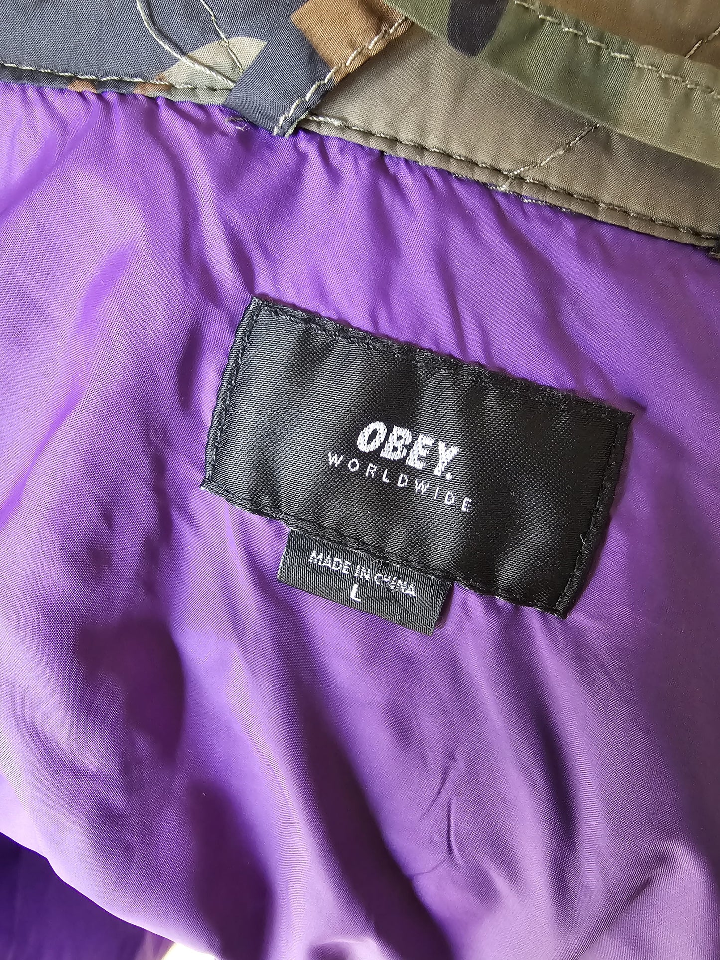 Awesome Obey Worldwide Camo Jacket Bull Dog Malt Whiskey Liquor Khaki - L/Large