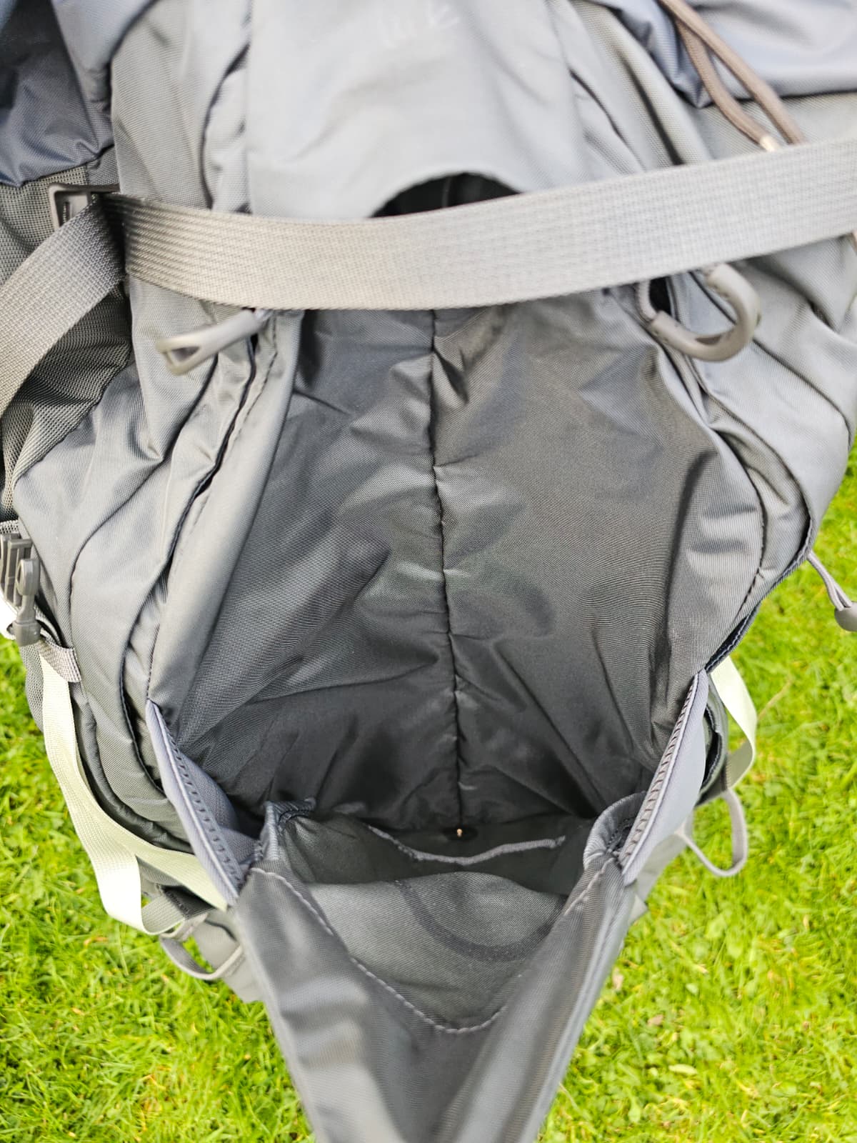 Osprey Xenith 75 Hiking Walking Trekking Backpacking Backpack/Rucksack - 75L New With Tags