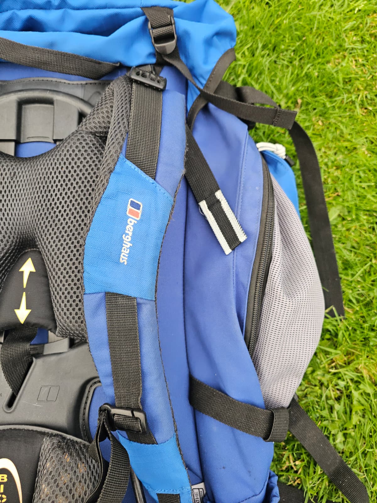 Berghaus Bio Flex 90+10 Backpack/Rucksack - Hike Walk Travel Backpacking Trekking Wild Camping