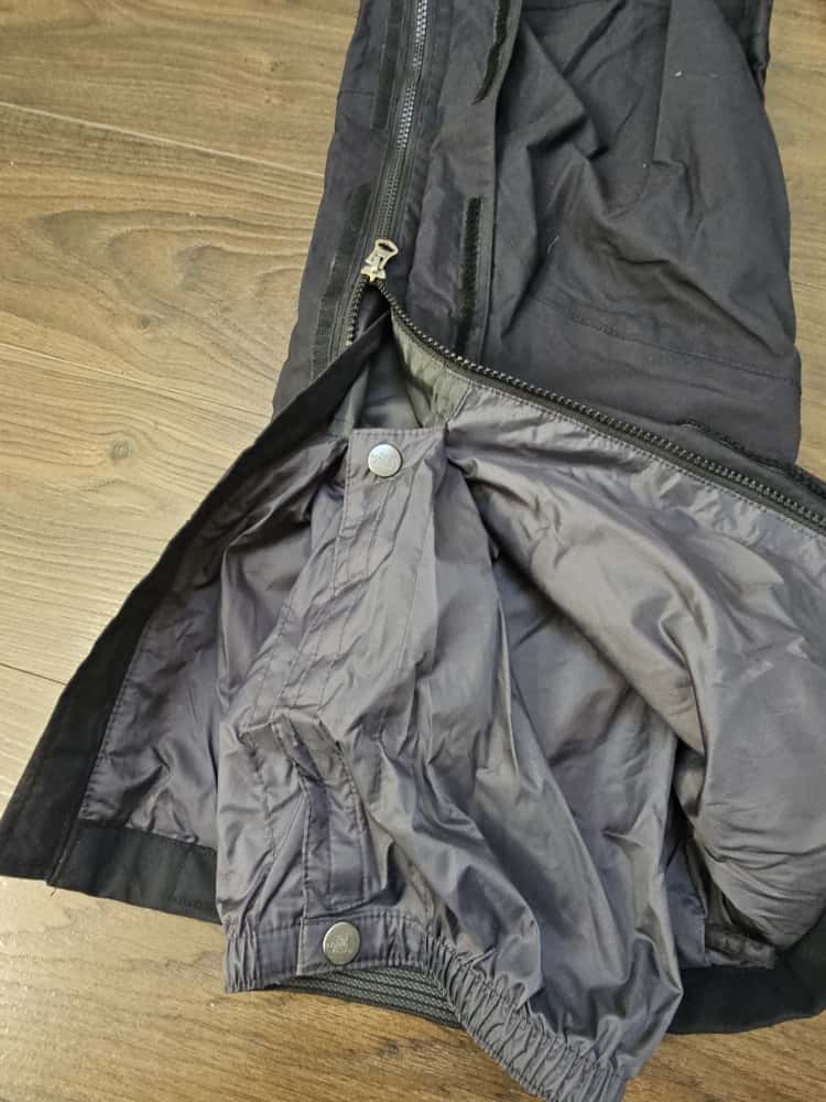 The North Face Hyvent Black Heavy Duty Waterproof Trousers Ski/Snowboard/Trek - M/Medium/ 36/31