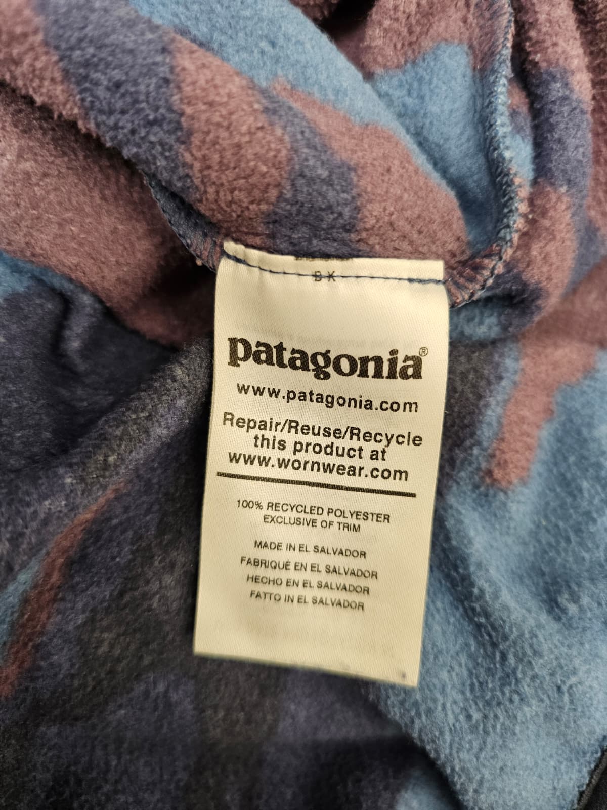 Patagonia Womens Pullover Snap Button Fleece Jumper - M/Medium - Camo Print