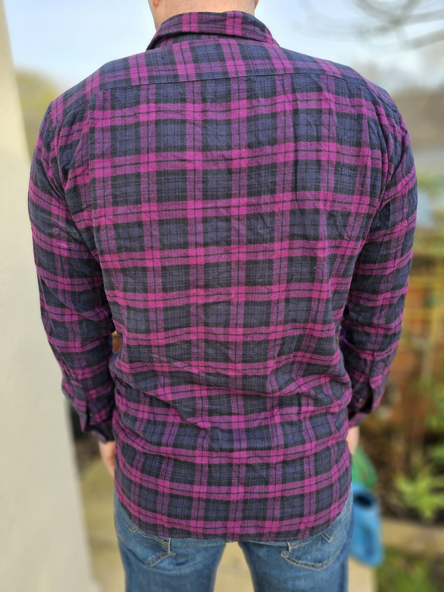 Mens Uniqlo Purple Checked Long Sleeve Button Up Shirt - L/Large