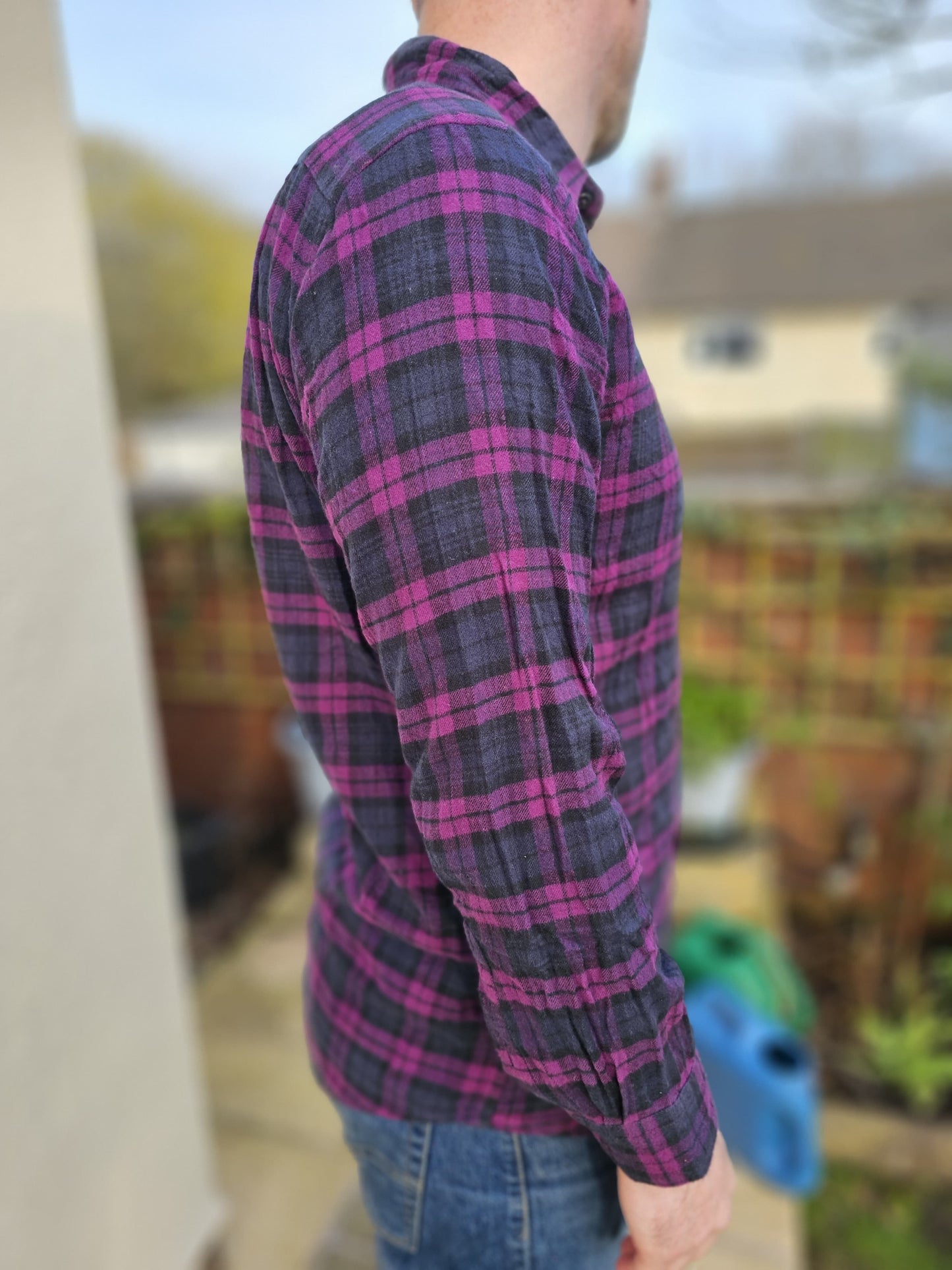 Mens Uniqlo Purple Checked Long Sleeve Button Up Shirt - L/Large