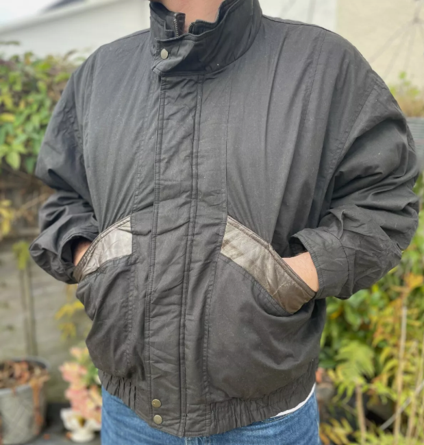 Vintage 80s/90s Levi's Black Bomber/Puffer Insulated Jacket Zip Up - L/Large