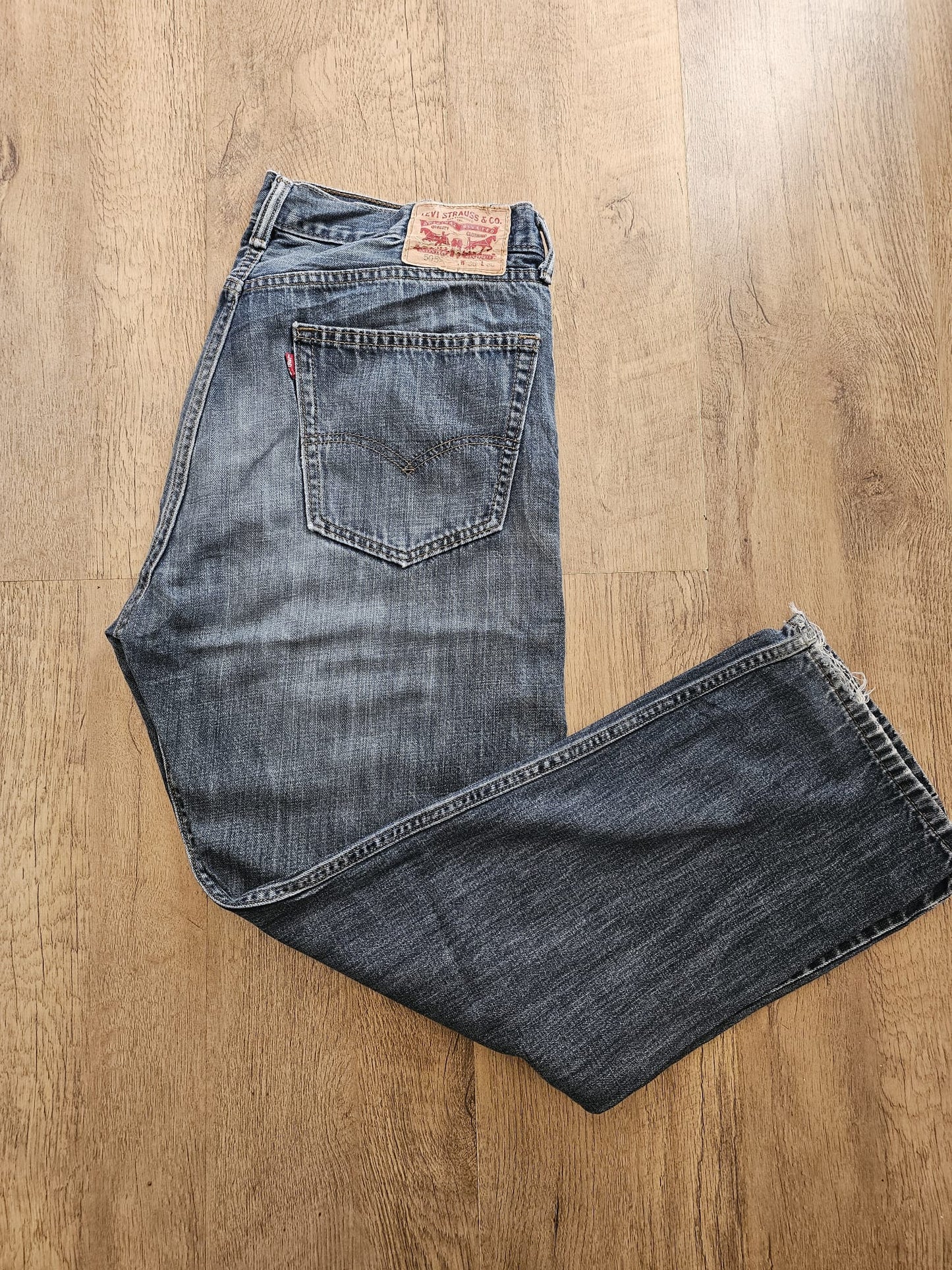 Levi's Blue Jeans 505 Regular Fit - W36/28L