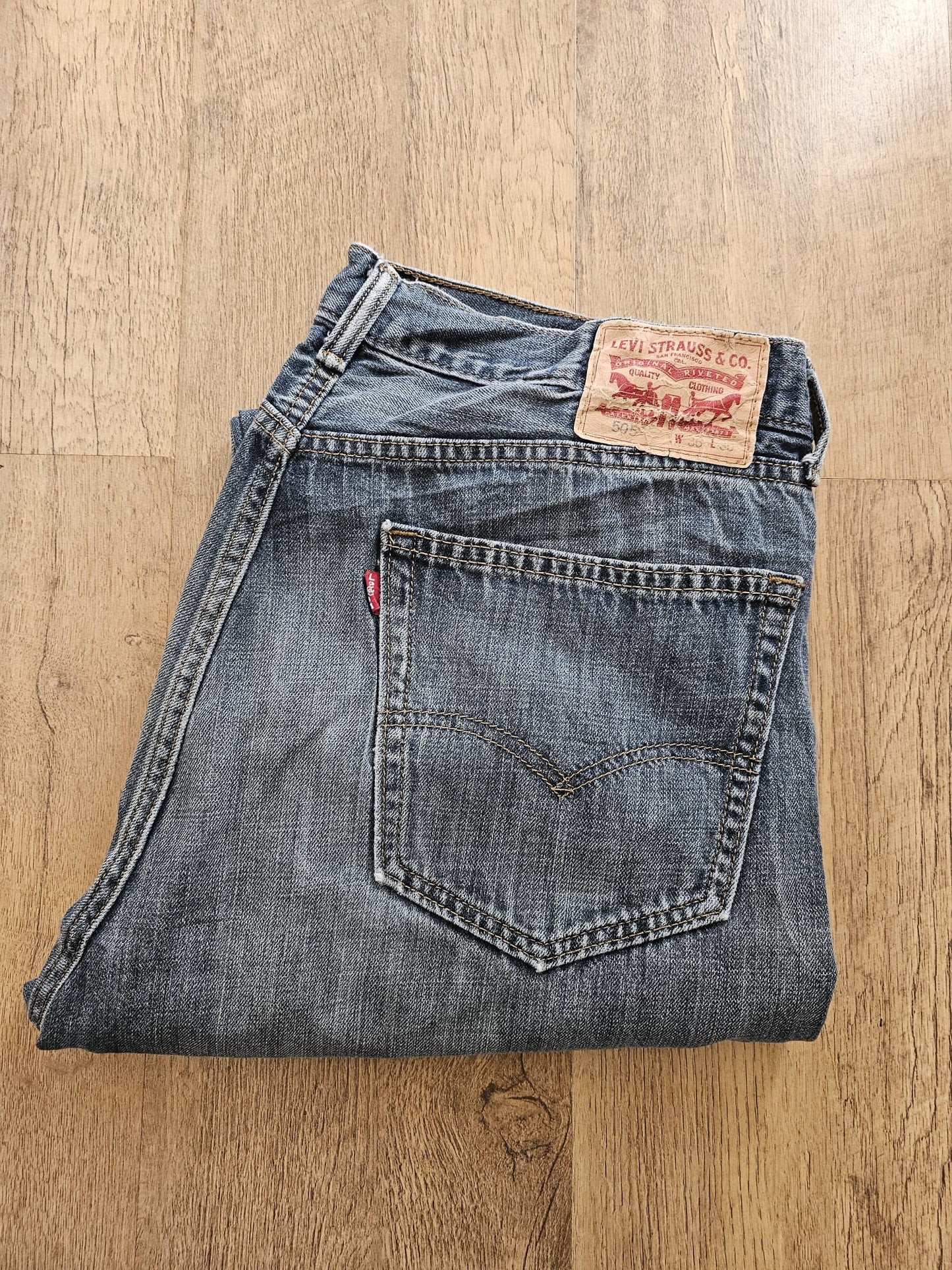 Levi's Blue Jeans 505 Regular Fit - W36/28L